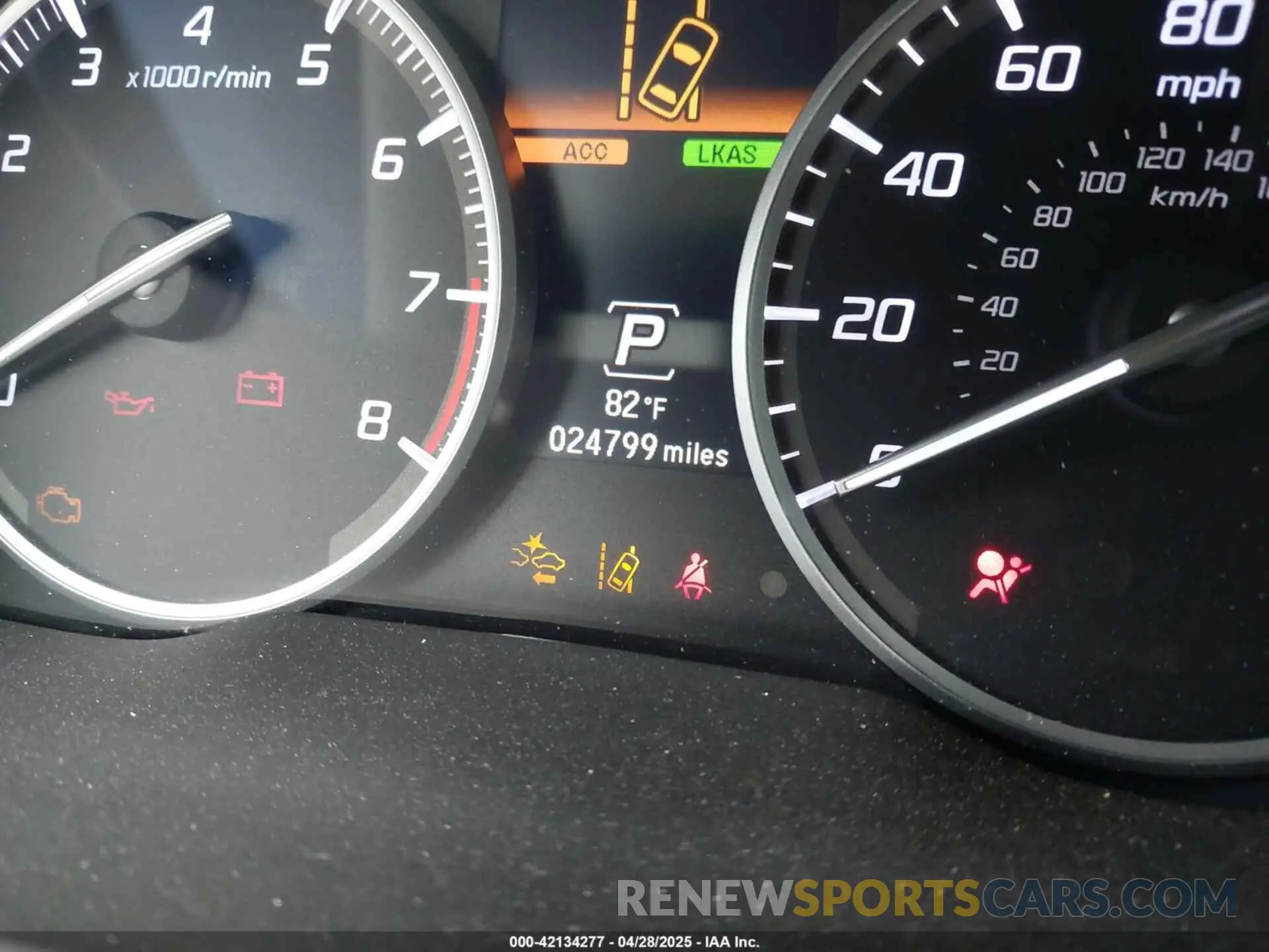 16 fotografías del automóvil dañado 19UDE2F30KA013880 ACURA ILX 2019