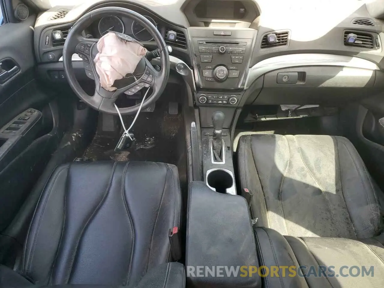8 fotografías del automóvil dañado 19UDE2F33KA003103 ACURA ILX 2019