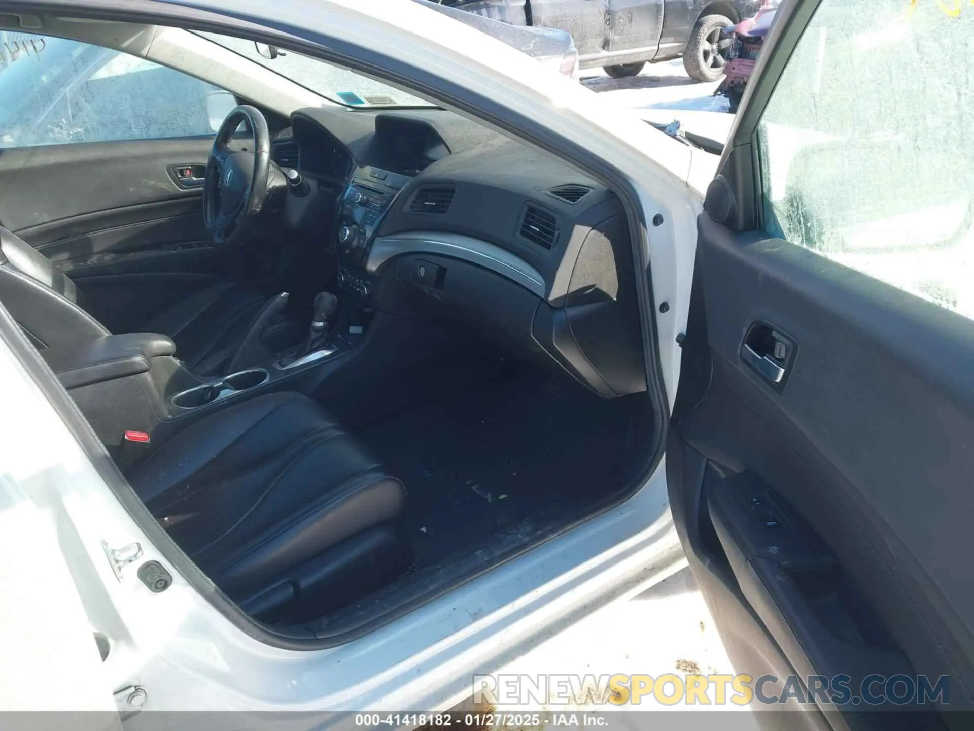 5 fotografías del automóvil dañado 19UDE2F38KA013920 ACURA ILX 2019