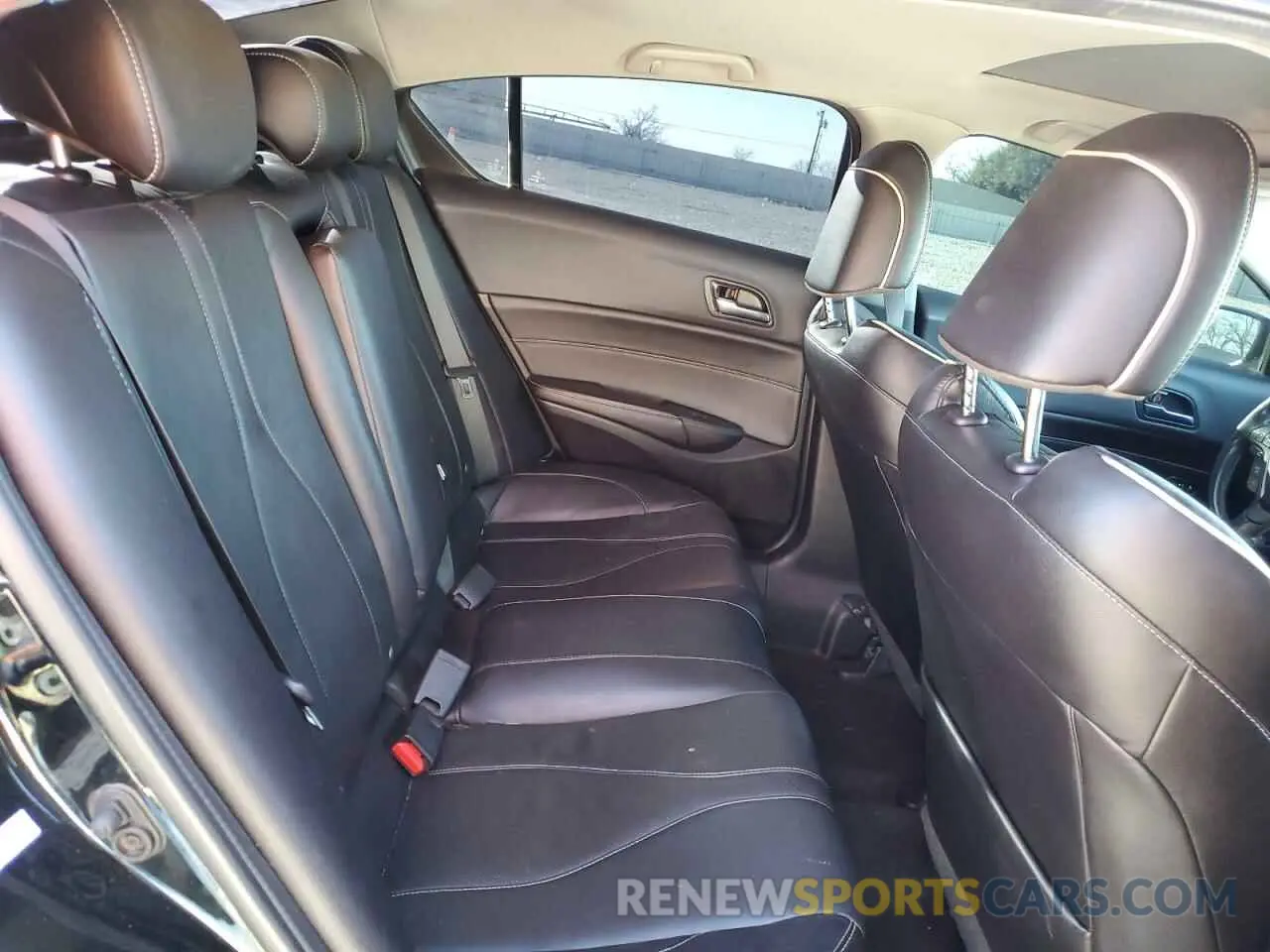 11 fotografías del automóvil dañado 19UDE2F76KA015247 ACURA ILX 2019