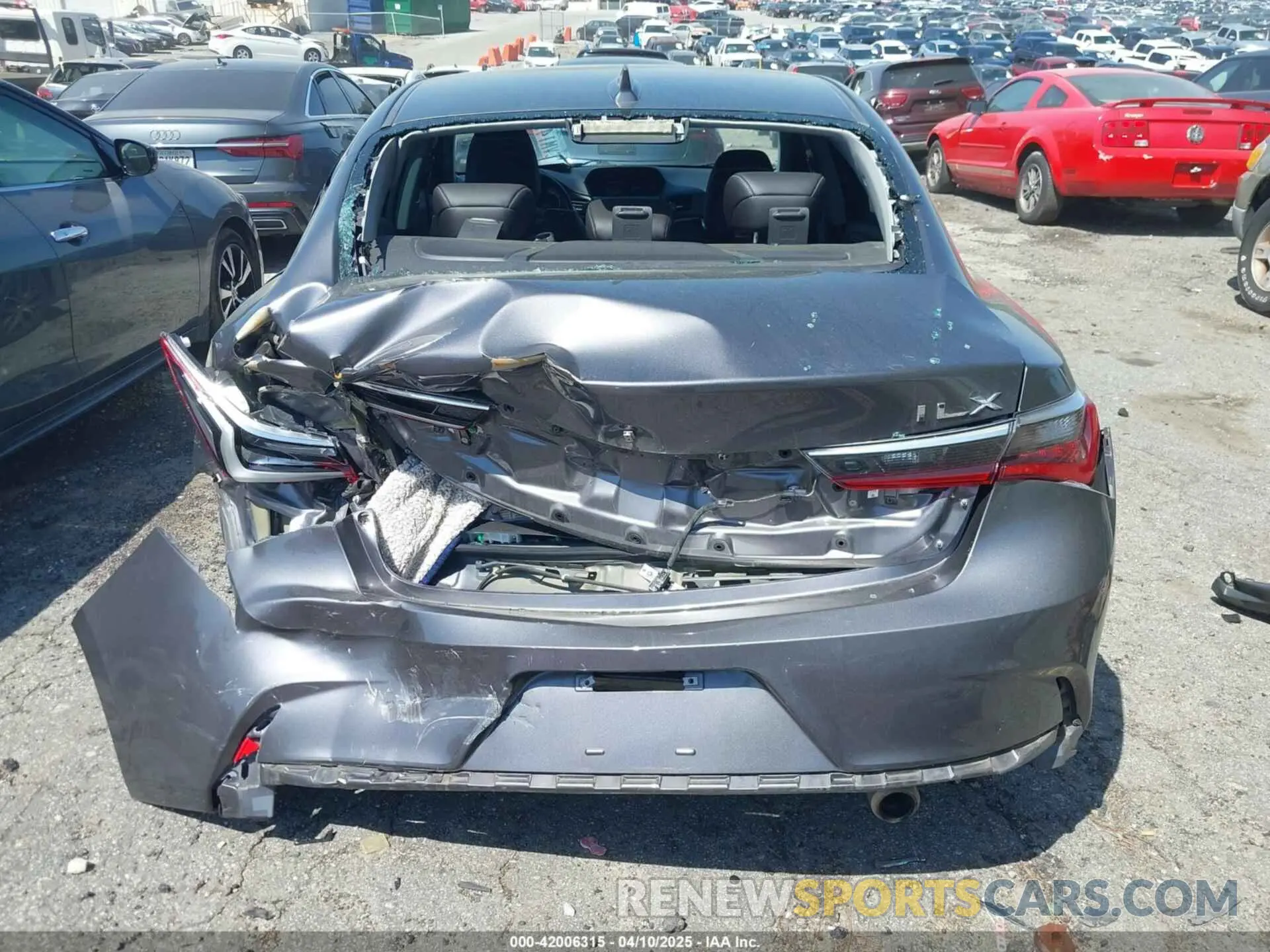 16 fotografías del automóvil dañado 19UDE2F7XKA012125 ACURA ILX 2019