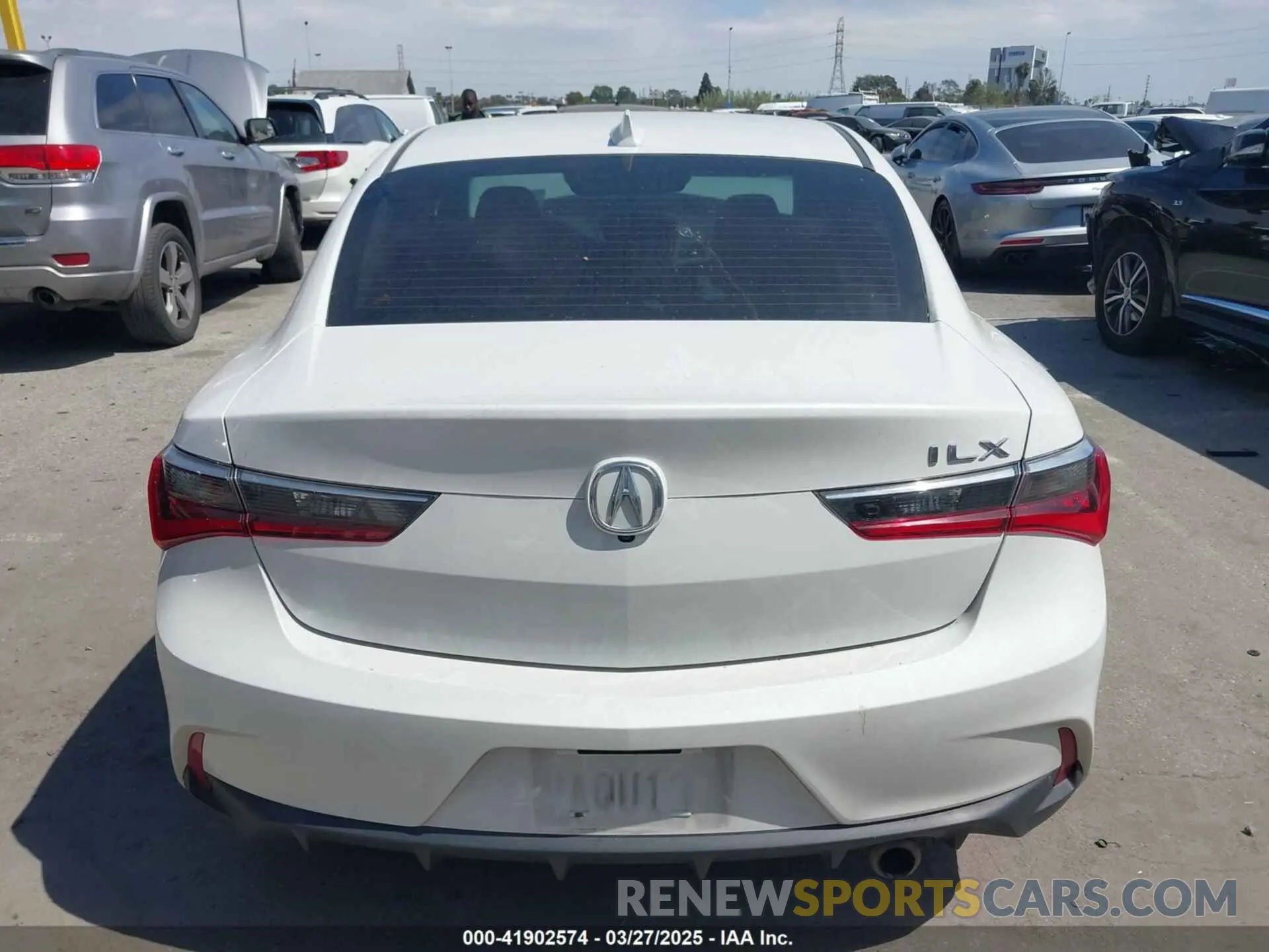 16 fotografías del automóvil dañado 19UDE2F76LA009773 ACURA ILX 2020