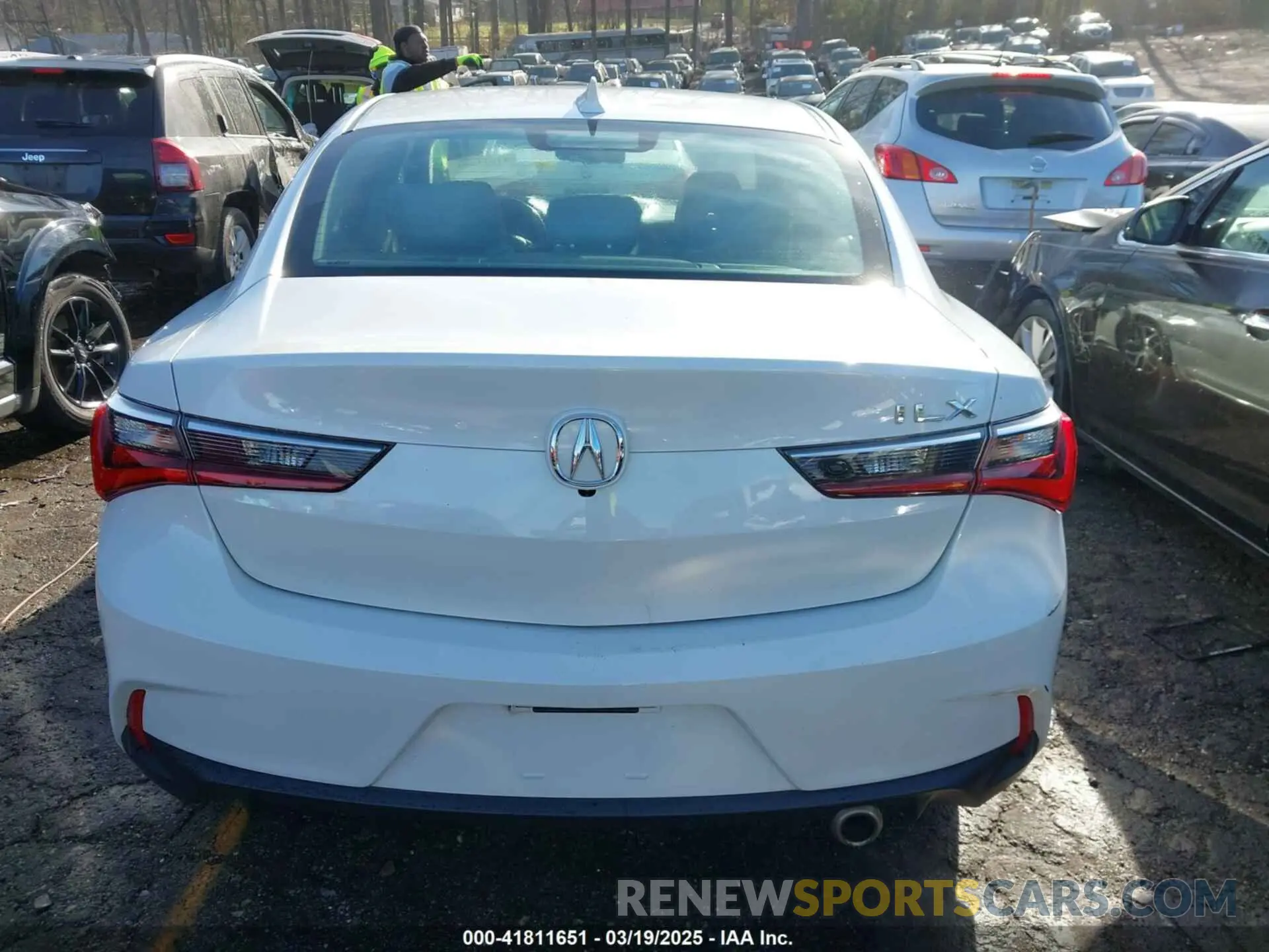 16 fotografías del automóvil dañado 19UDE2F77LA012987 ACURA ILX 2020