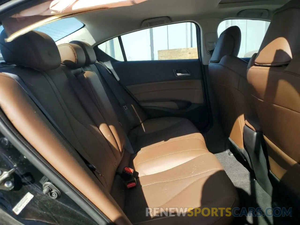 10 fotografías del automóvil dañado 19UDE2F78LA000802 ACURA ILX 2020