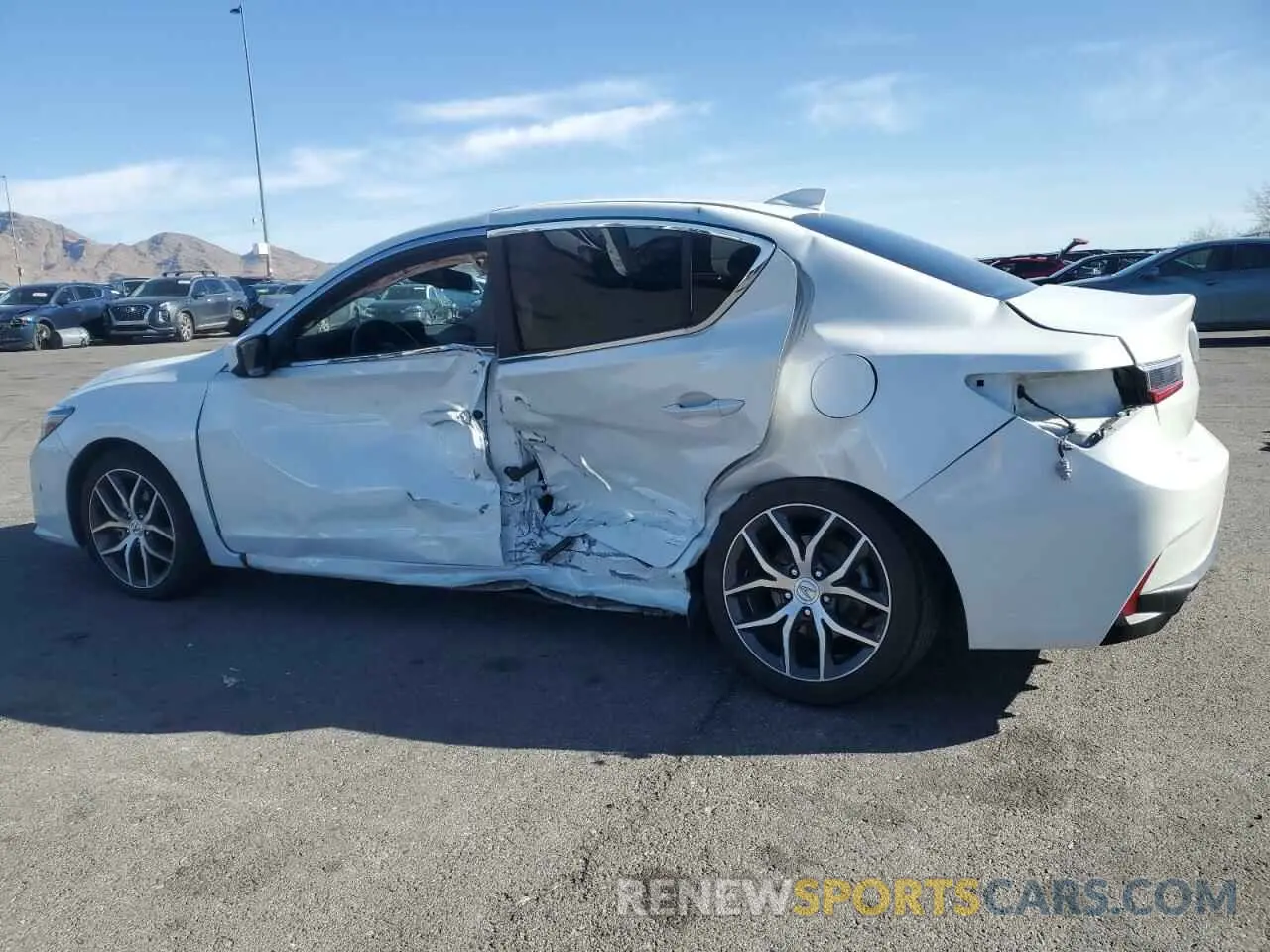2 fotografías del automóvil dañado 19UDE2F79LA010268 ACURA ILX 2020
