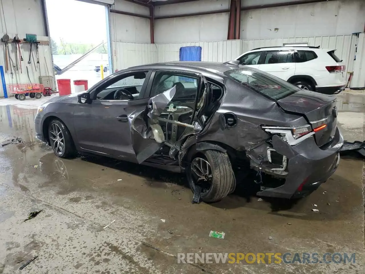 2 fotografías del automóvil dañado 19UDE2F7XLA003846 ACURA ILX 2020