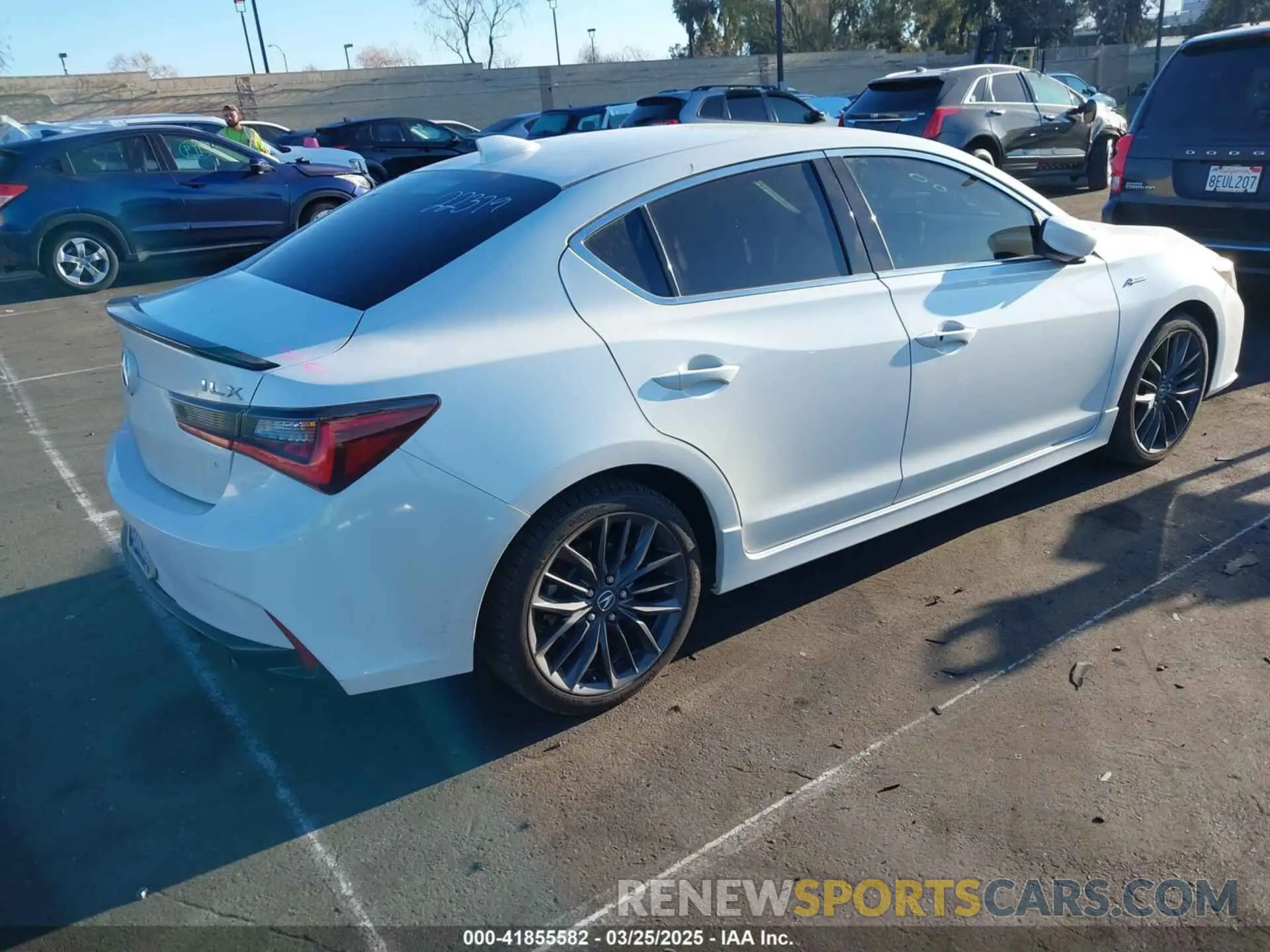4 fotografías del automóvil dañado 19UDE2F80LA009275 ACURA ILX 2020