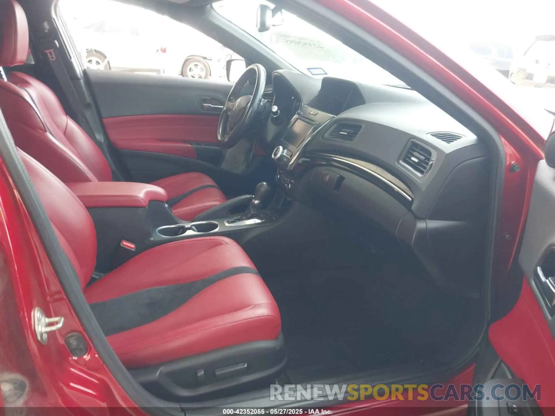 5 fotografías del automóvil dañado 19UDE2F85LA004444 ACURA ILX 2020