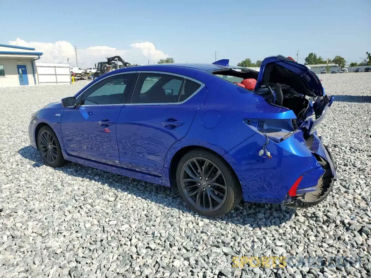 2 fotografías del automóvil dañado 19UDE2F88LA007998 ACURA ILX 2020