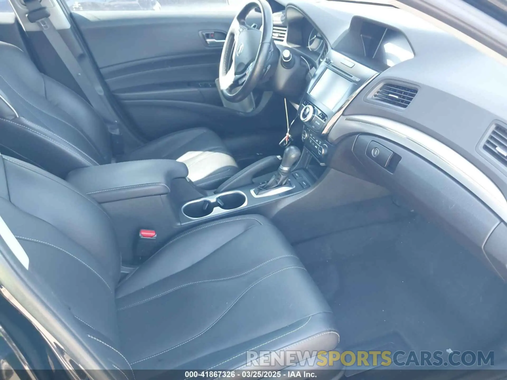 5 fotografías del automóvil dañado 19UDE2F70MA002092 ACURA ILX 2021