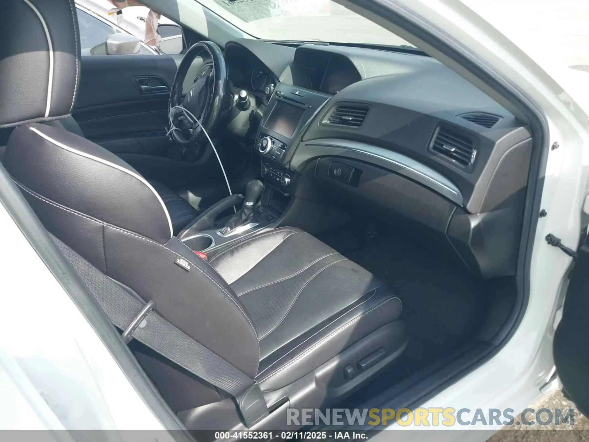 5 fotografías del automóvil dañado 19UDE2F71MA003719 ACURA ILX 2021