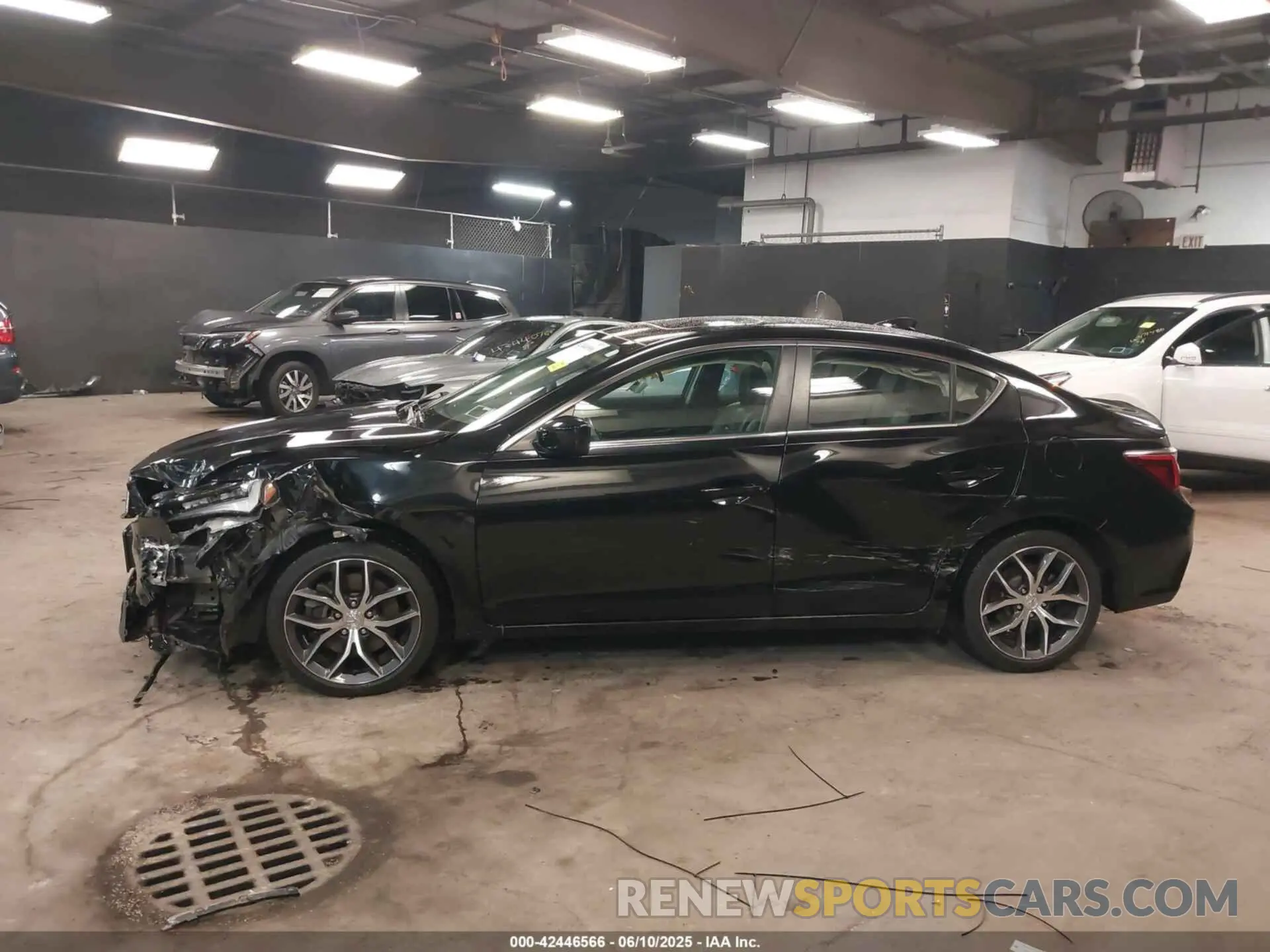 14 fotografías del automóvil dañado 19UDE2F74MA009630 ACURA ILX 2021