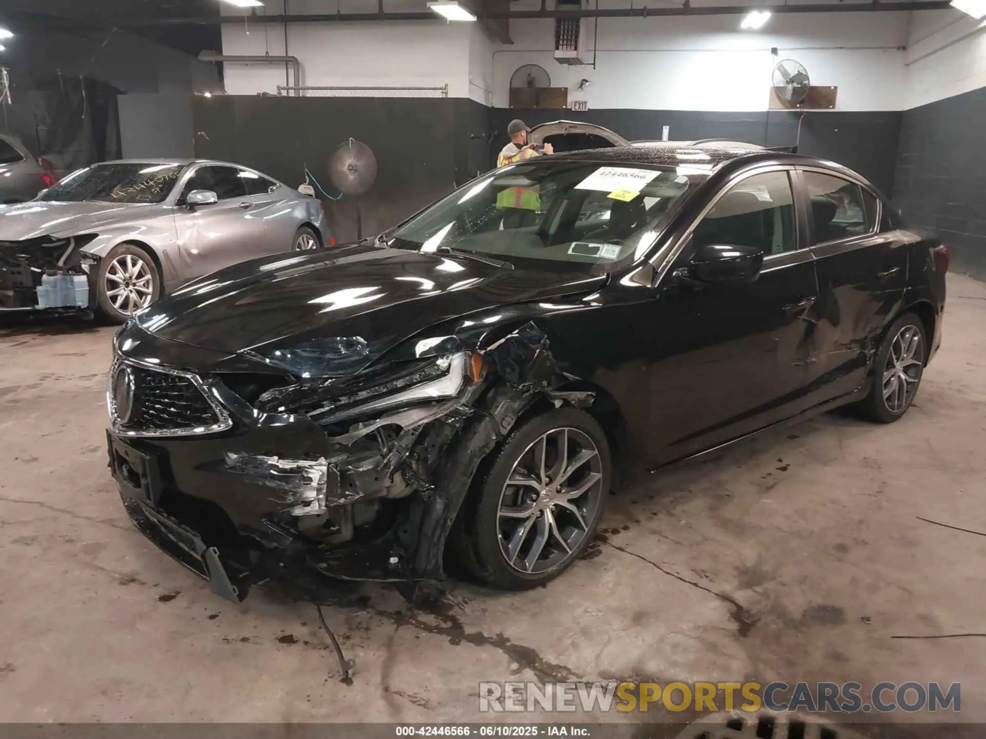 2 fotografías del automóvil dañado 19UDE2F74MA009630 ACURA ILX 2021