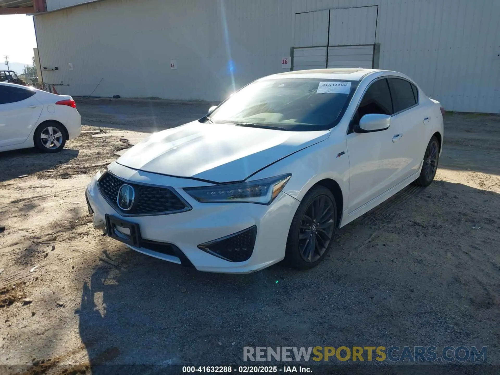 2 fotografías del automóvil dañado 19UDE2F80MA002540 ACURA ILX 2021