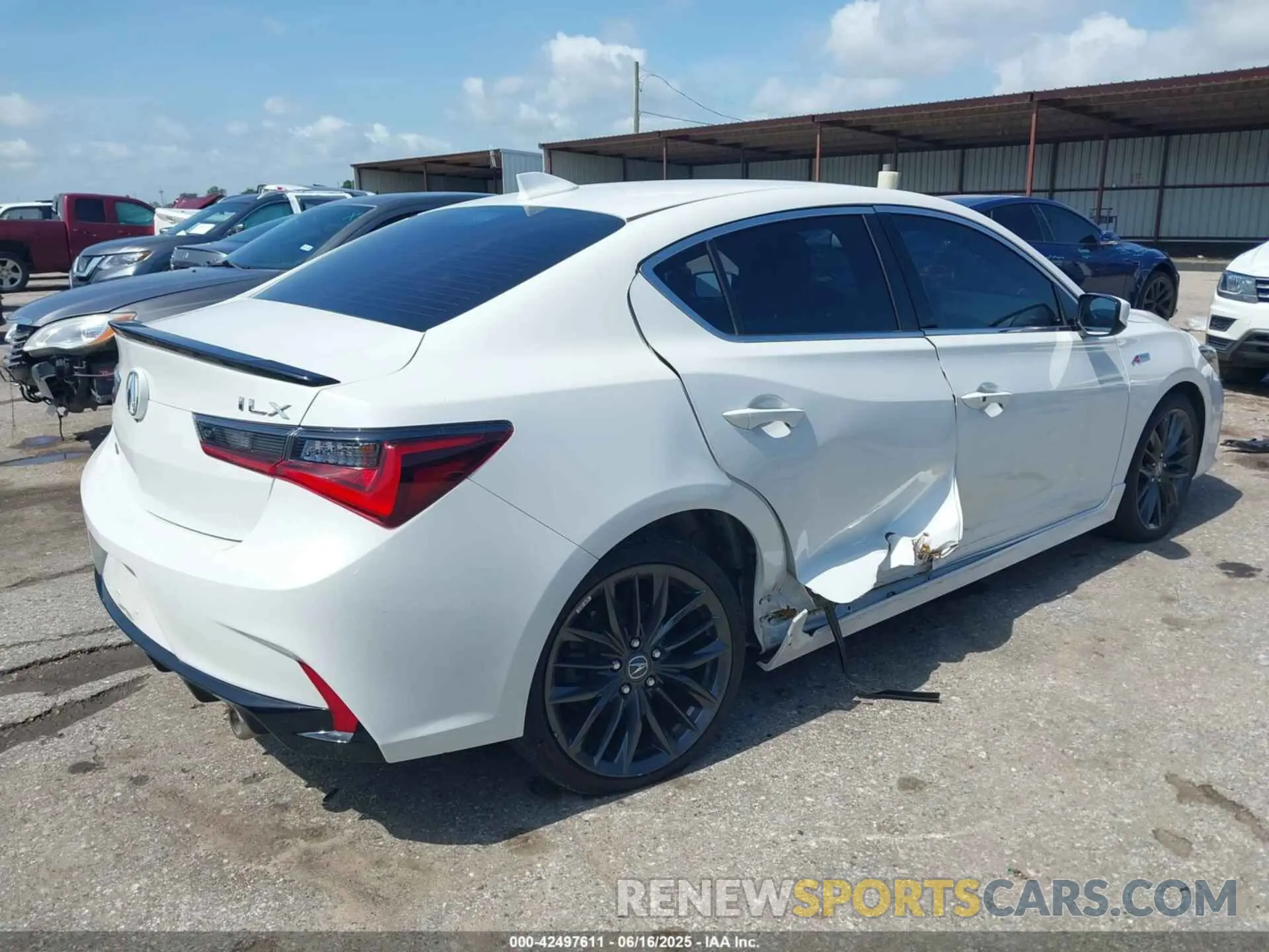4 fotografías del automóvil dañado 19UDE2F87MA007881 ACURA ILX 2021
