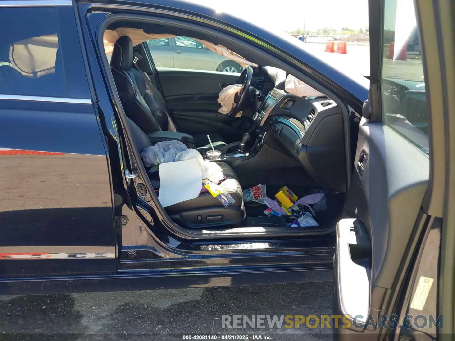 5 fotografías del automóvil dañado 19UDE2F88MA004942 ACURA ILX 2021