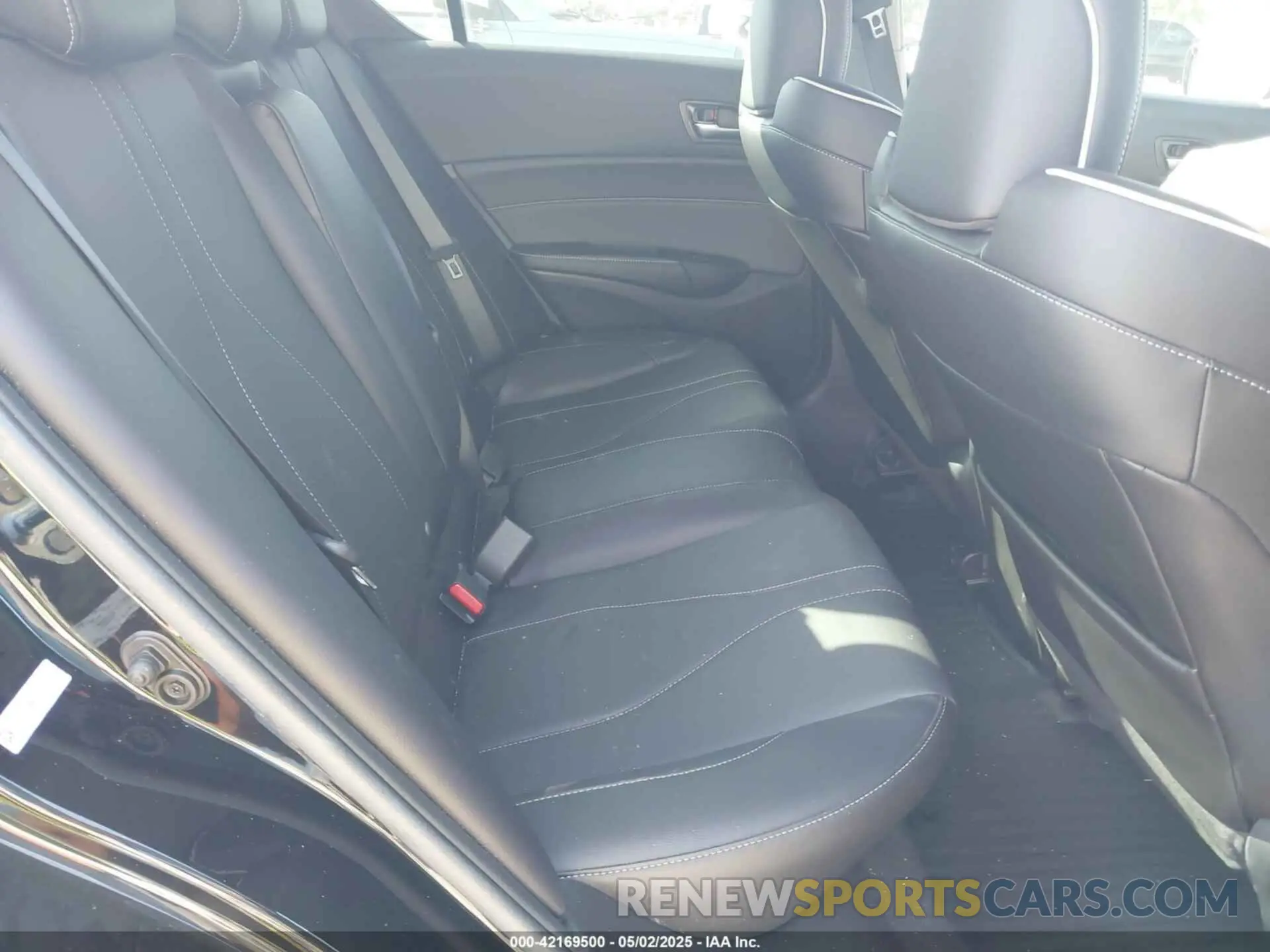 8 fotografías del automóvil dañado 19UDE2F74NA002307 ACURA ILX 2022