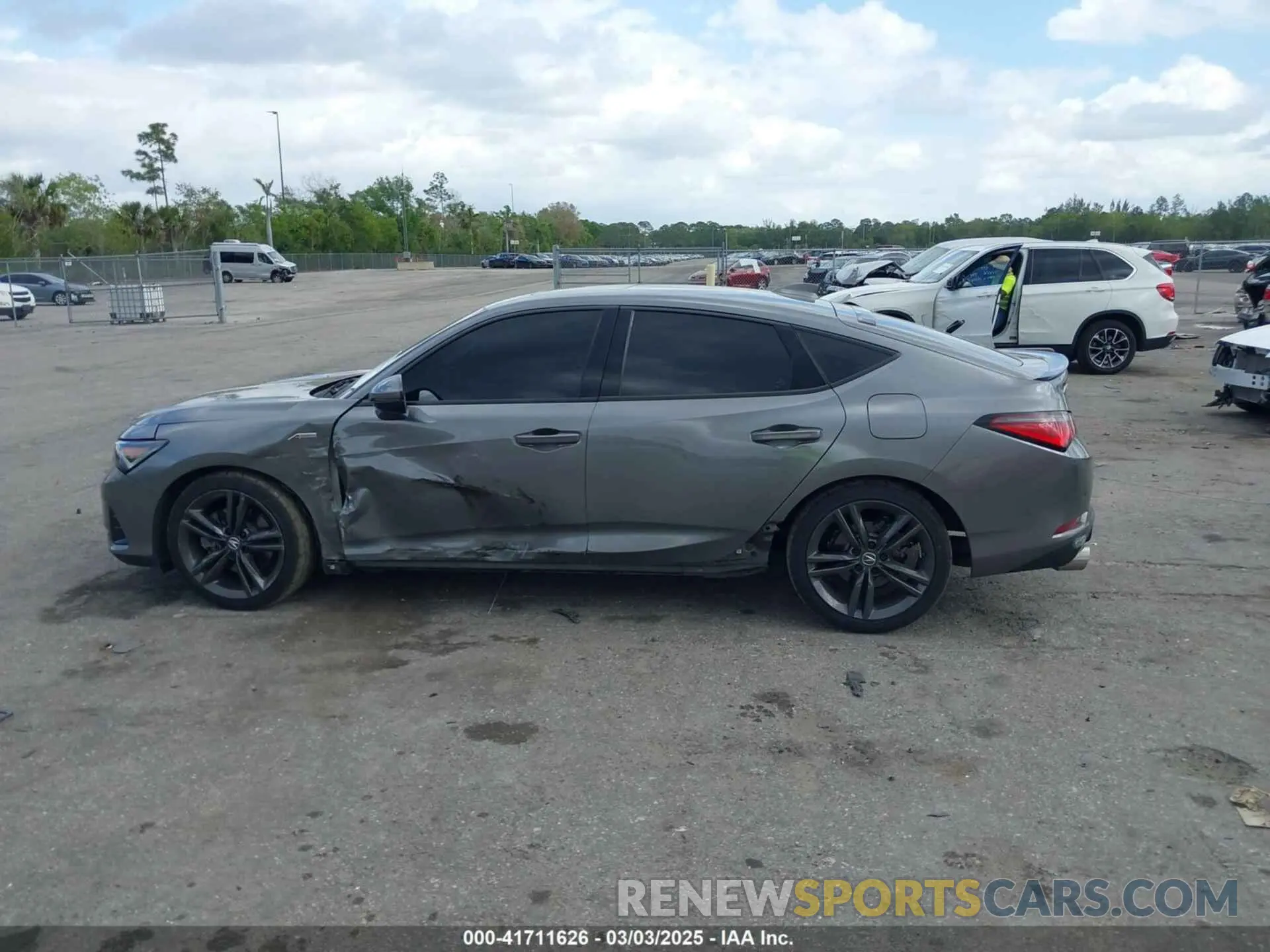 14 fotografías del automóvil dañado 19UDE4G78PA013002 ACURA INTEGRA 2023