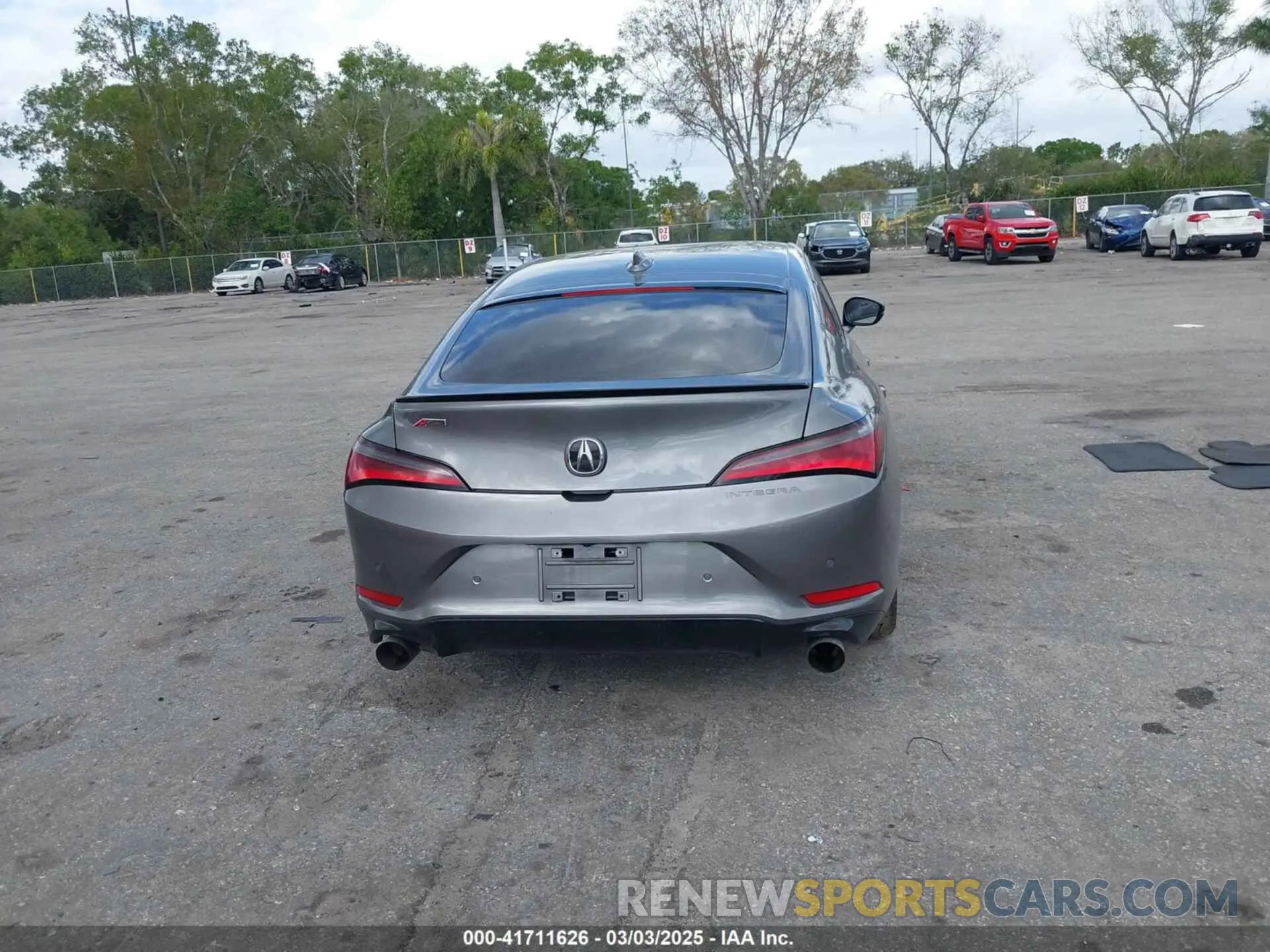 16 fotografías del automóvil dañado 19UDE4G78PA013002 ACURA INTEGRA 2023