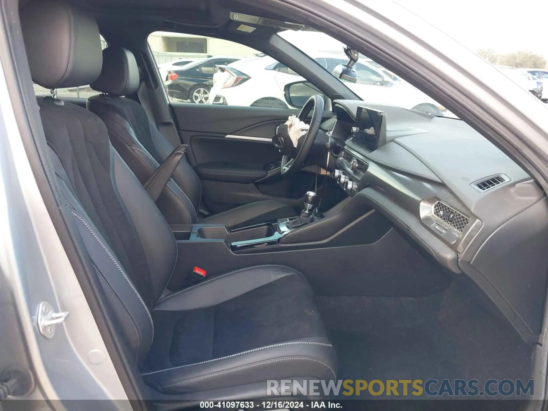 5 fotografías del automóvil dañado 19UDE4G79PA004874 ACURA INTEGRA 2023