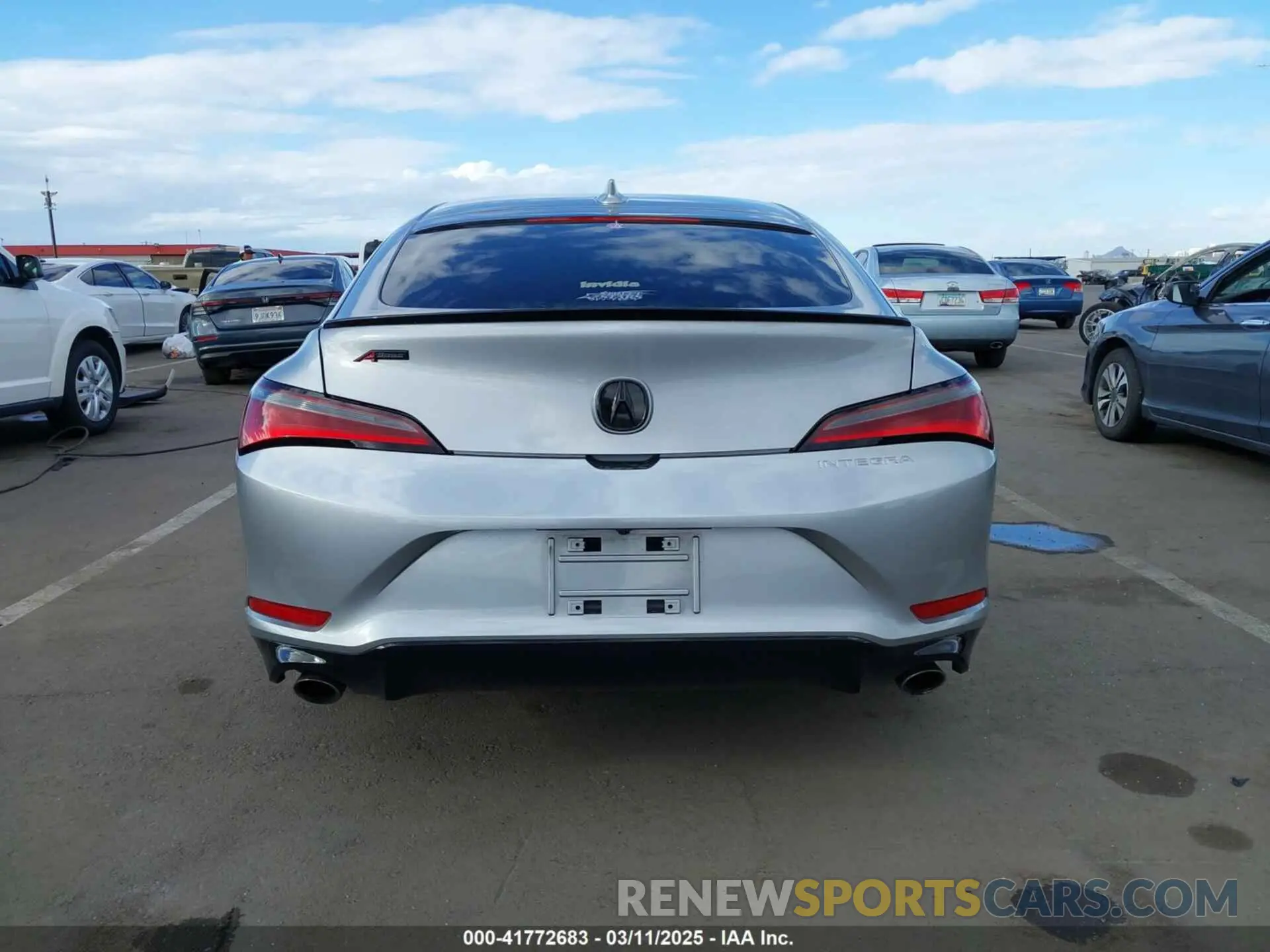 17 fotografías del automóvil dañado 19UDE4H30PA024622 ACURA INTEGRA 2023