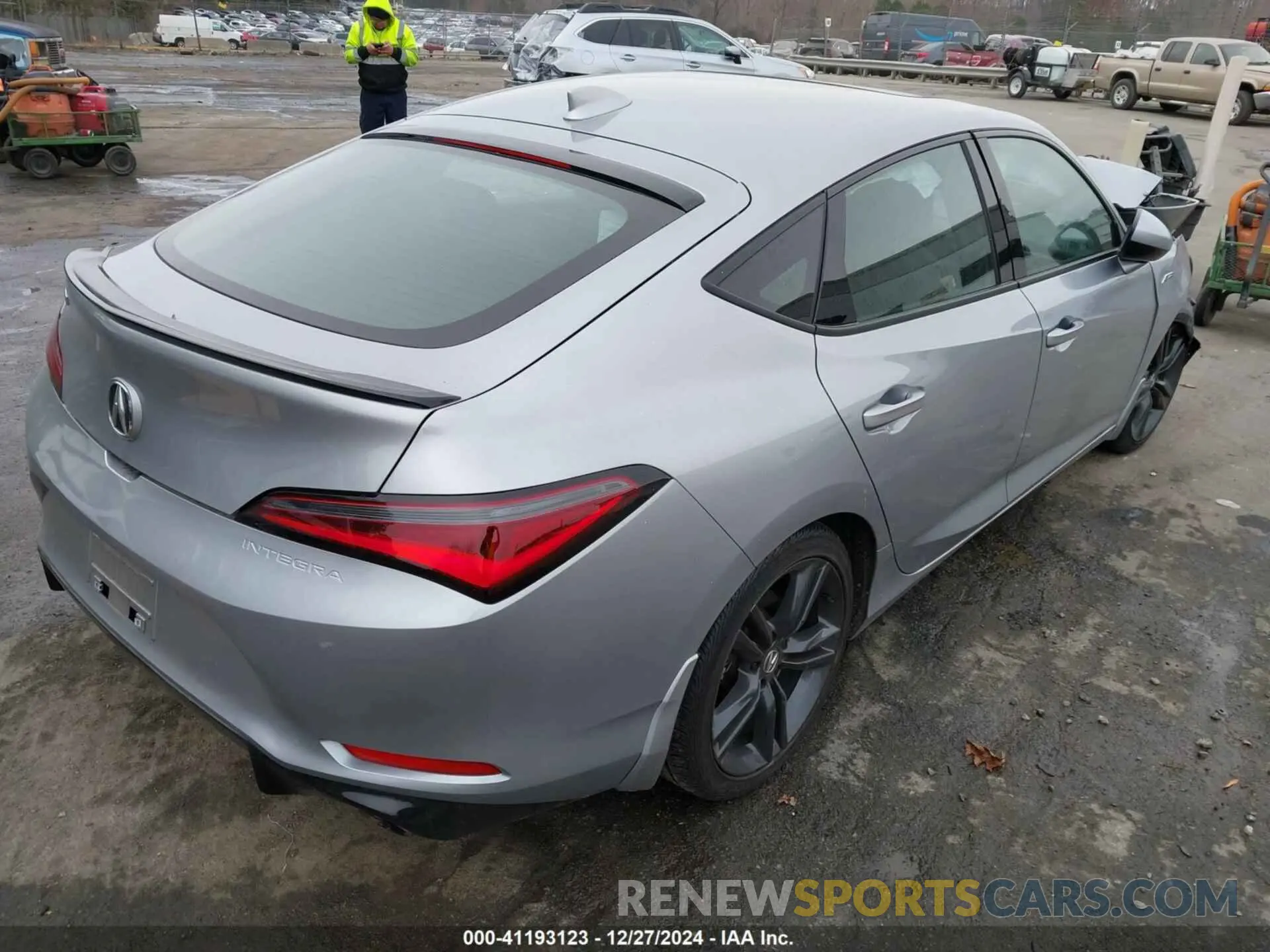 4 fotografías del automóvil dañado 19UDE4H35PA002647 ACURA INTEGRA 2023