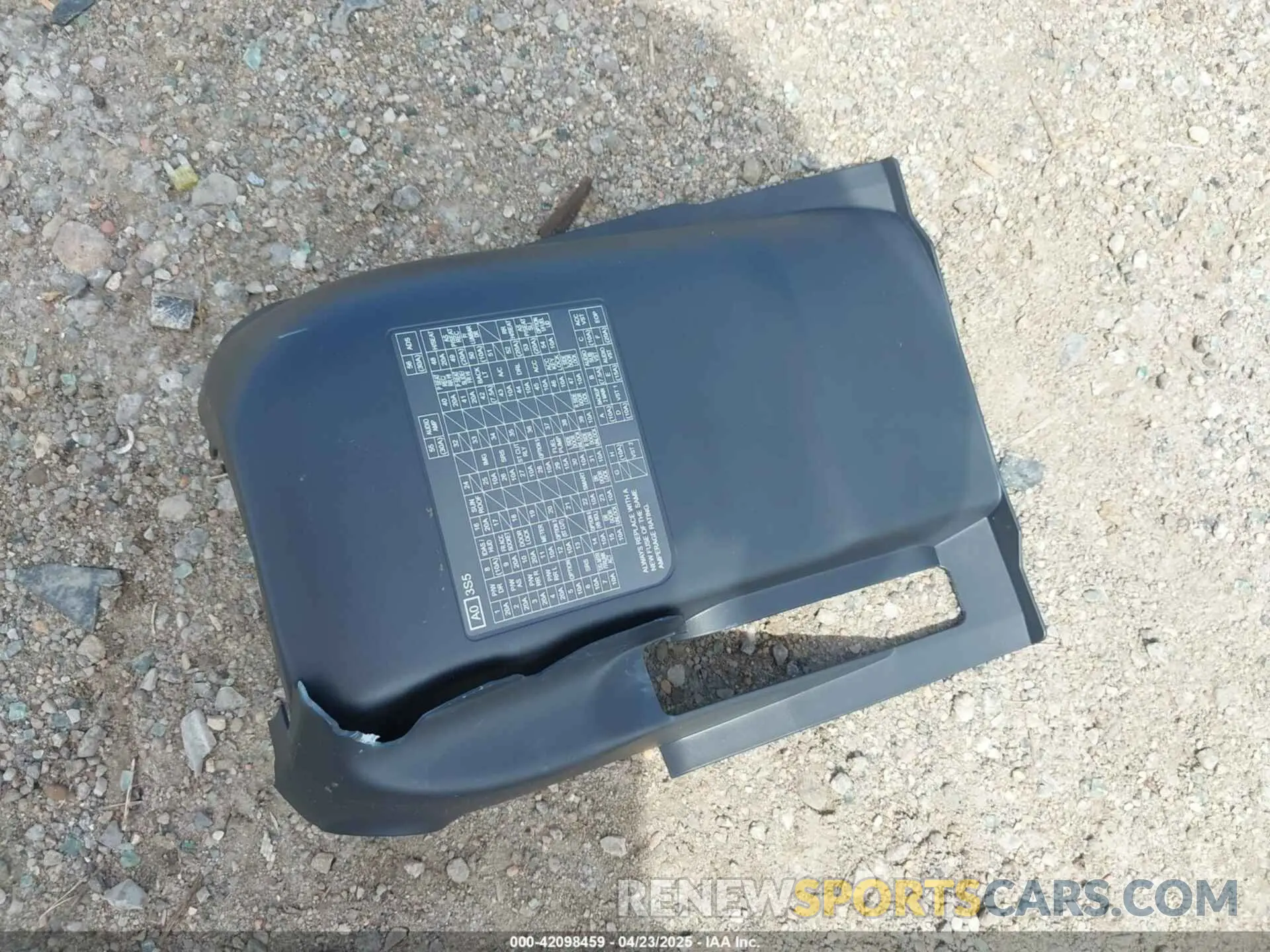 12 fotografías del automóvil dañado 19UDE4G75RA017012 ACURA INTEGRA 2024