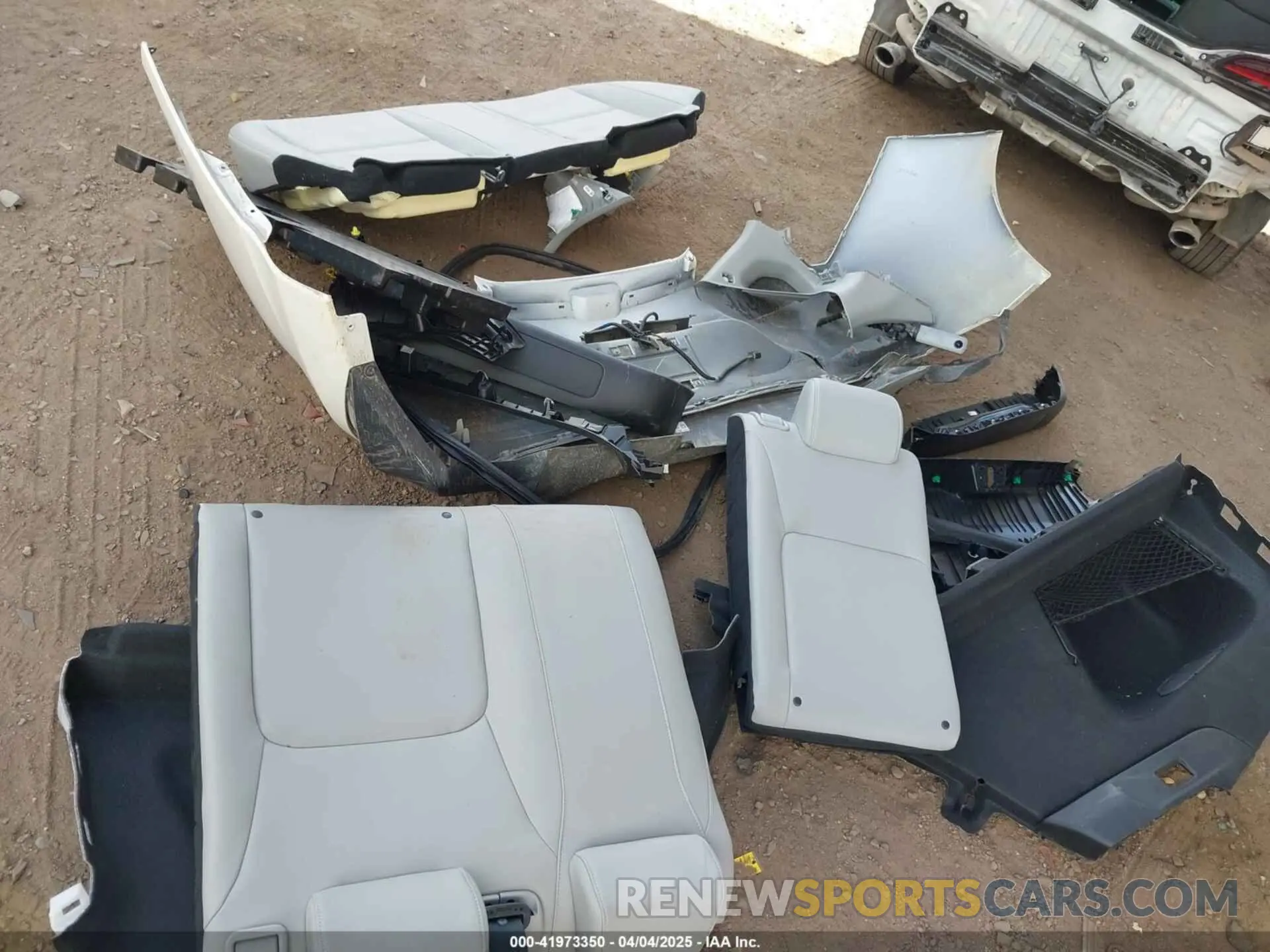 12 fotografías del automóvil dañado 19UDE4H26RA009438 ACURA INTEGRA 2024