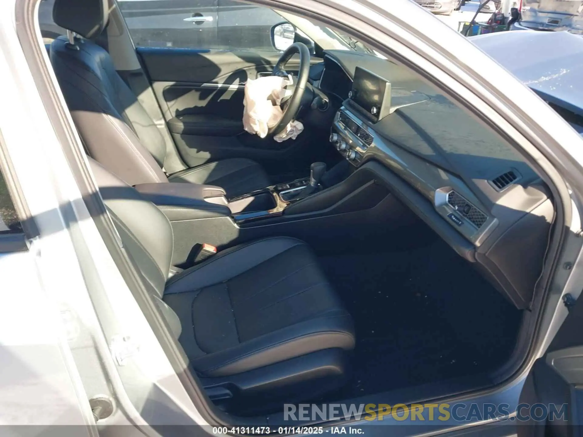 5 fotografías del automóvil dañado 19UDE4H27RA026801 ACURA INTEGRA 2024
