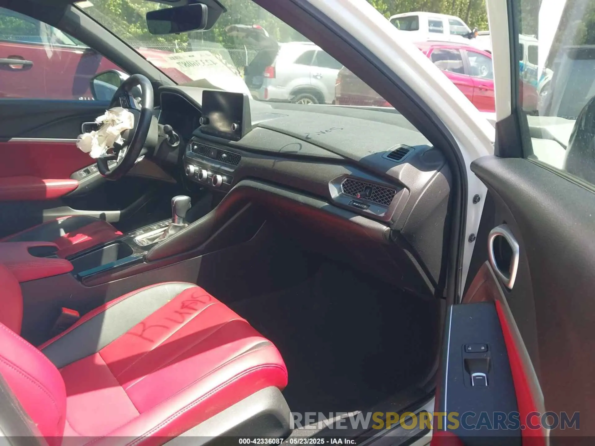 5 fotografías del automóvil dañado 19UDE4H35RA011691 ACURA INTEGRA 2024