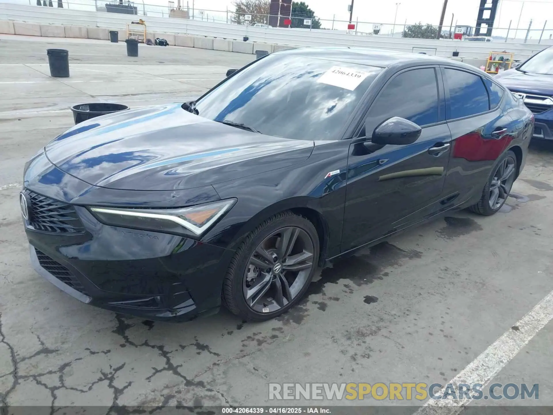 2 fotografías del automóvil dañado 19UDE4H36RA014387 ACURA INTEGRA 2024