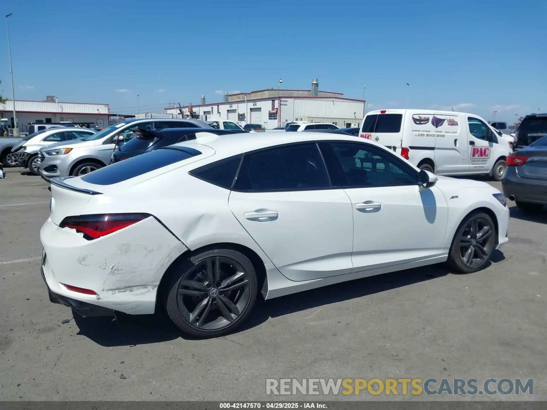 13 fotografías del automóvil dañado 19UDE4H37RA017282 ACURA INTEGRA 2024