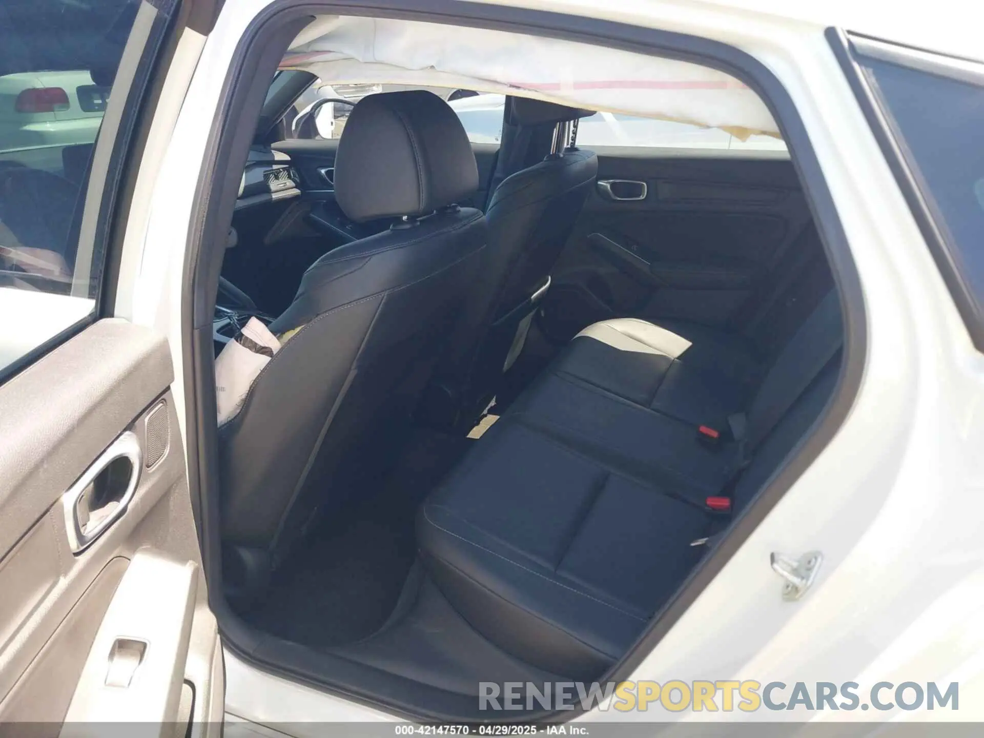 8 fotografías del automóvil dañado 19UDE4H37RA017282 ACURA INTEGRA 2024