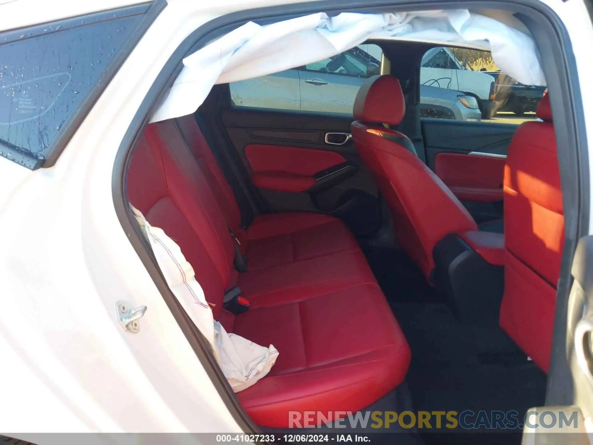 8 fotografías del automóvil dañado 19UDE4H37RA022000 ACURA INTEGRA 2024