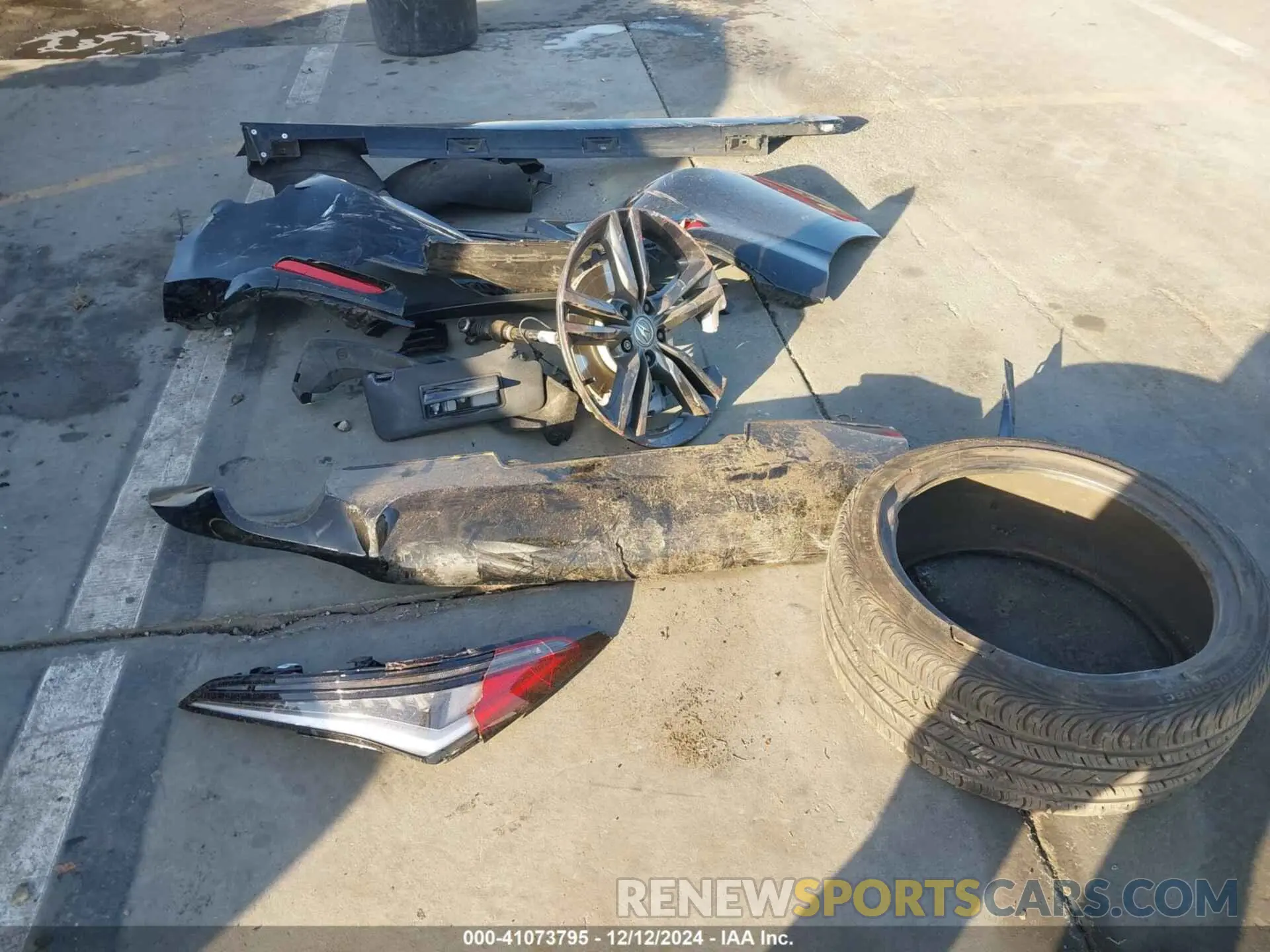12 fotografías del automóvil dañado 19UDE4H3XRA006423 ACURA INTEGRA 2024
