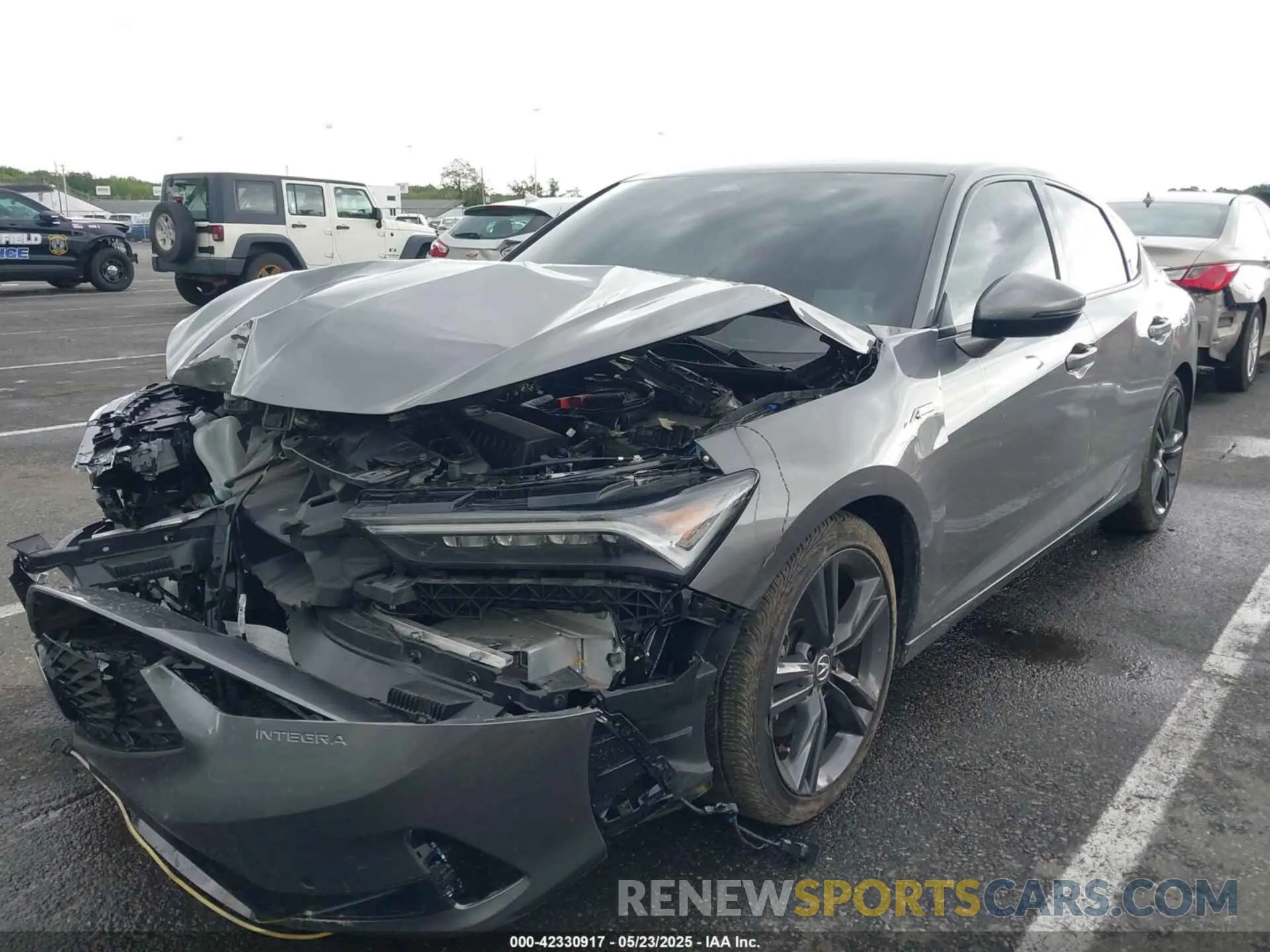 2 fotografías del automóvil dañado 19UDE4H62RA013425 ACURA INTEGRA 2024