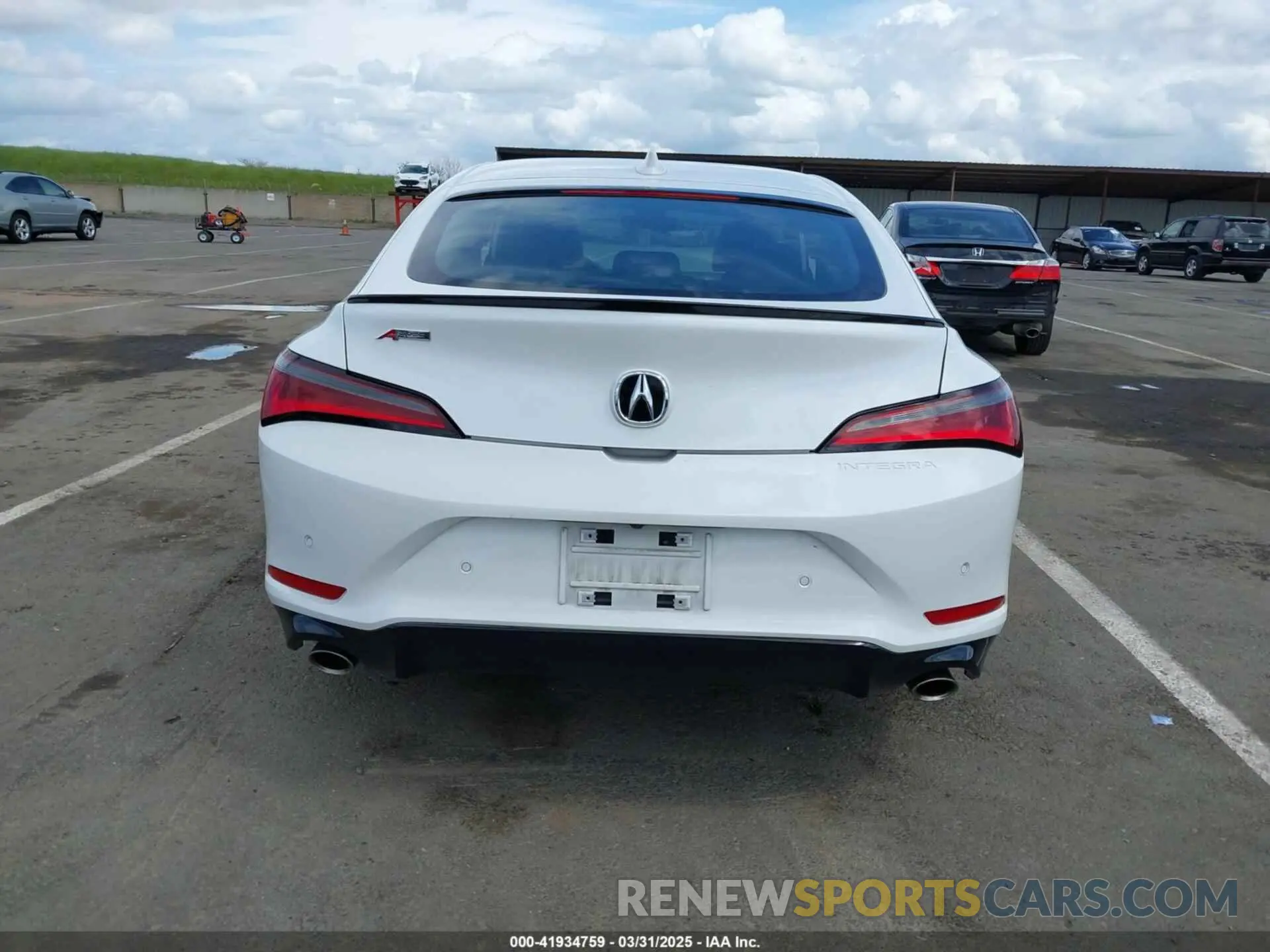 16 fotografías del automóvil dañado 19UDE4H63RA006919 ACURA INTEGRA 2024