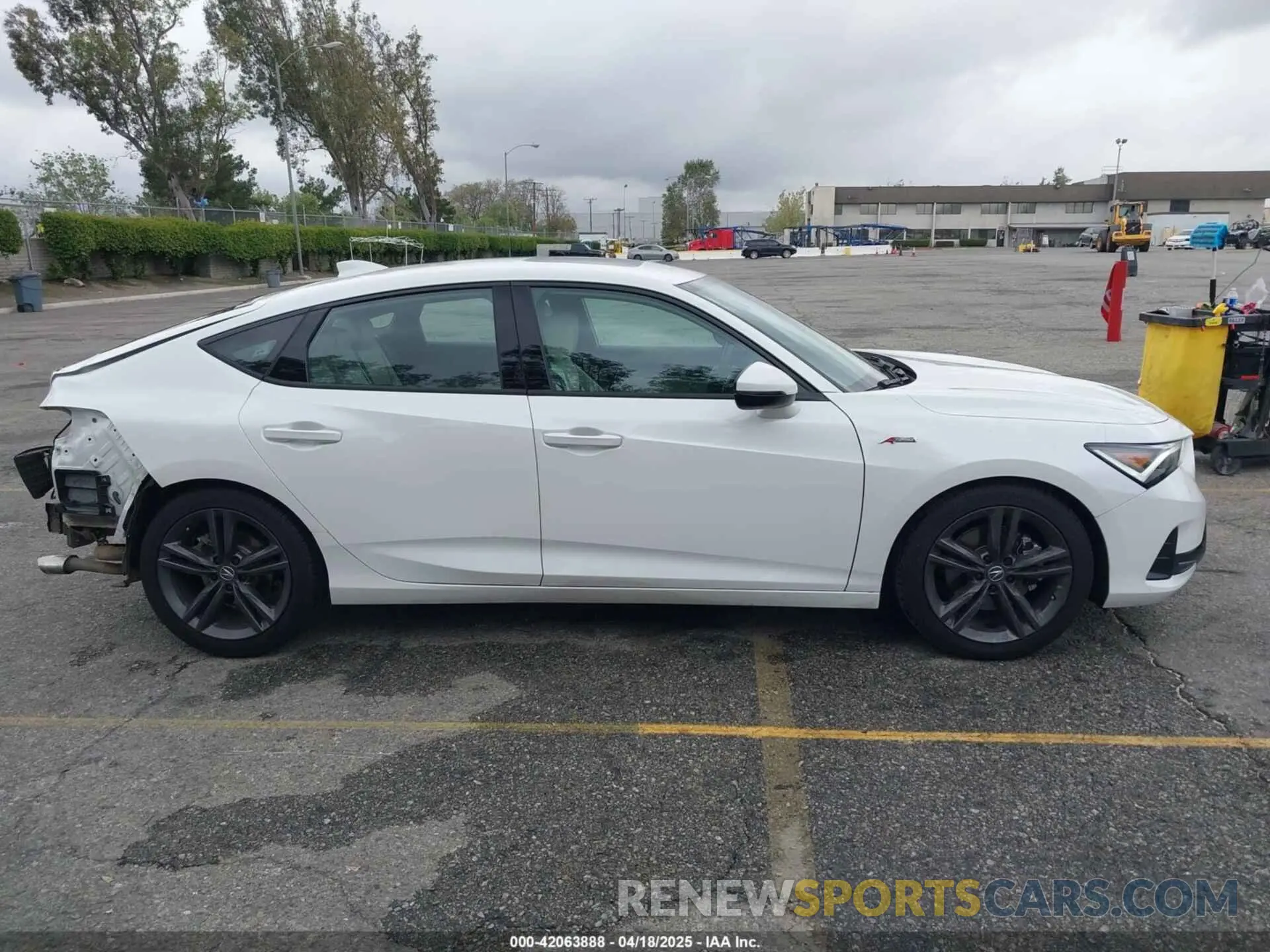 14 fotografías del automóvil dañado 19UDE4H6XRA019618 ACURA INTEGRA 2024