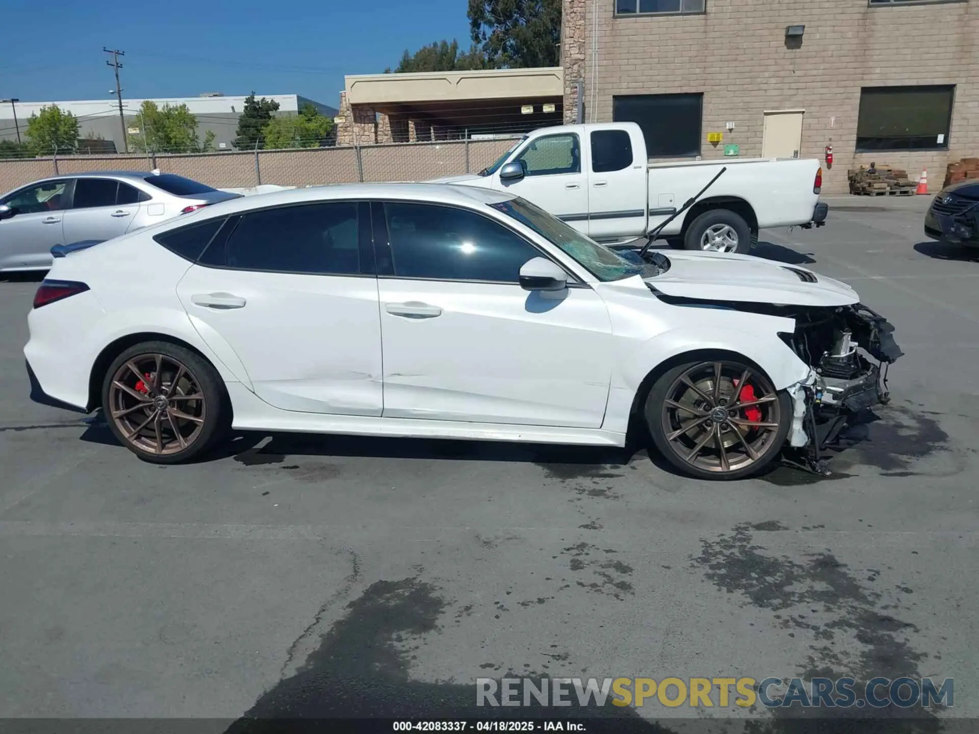 13 fotografías del automóvil dañado 19UDE5G93RA000183 ACURA INTEGRA 2024