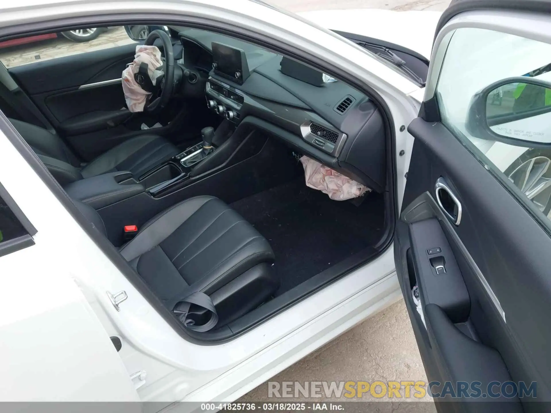 5 fotografías del automóvil dañado 19UDE4H20SA007691 ACURA INTEGRA 2025