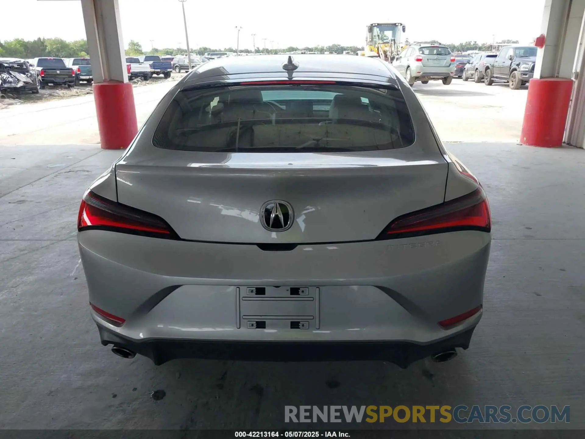 16 fotografías del automóvil dañado 19UDE4H27SA007462 ACURA INTEGRA 2025