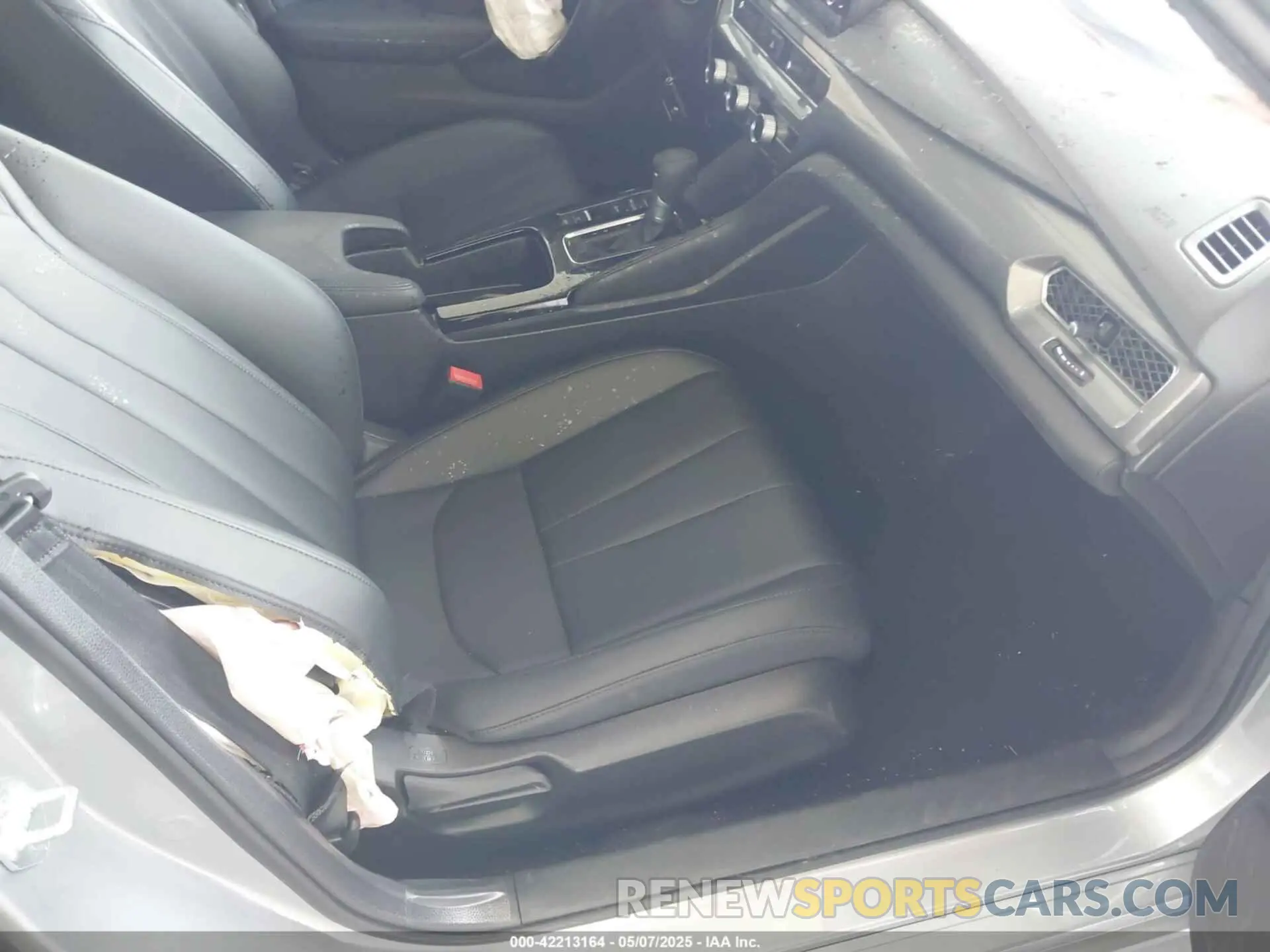 5 fotografías del automóvil dañado 19UDE4H27SA007462 ACURA INTEGRA 2025