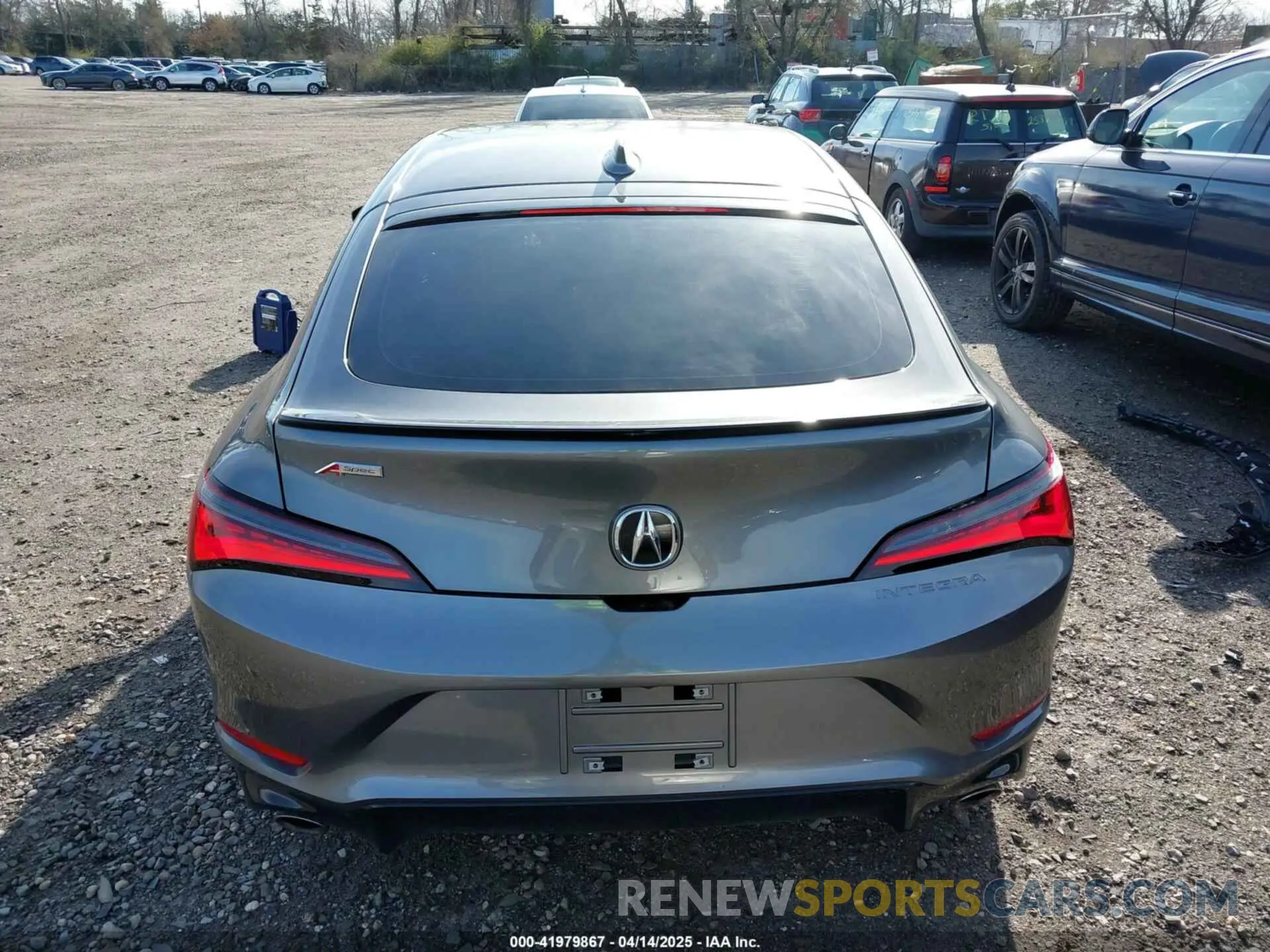 16 fotografías del automóvil dañado 19UDE4H32SA003344 ACURA INTEGRA 2025