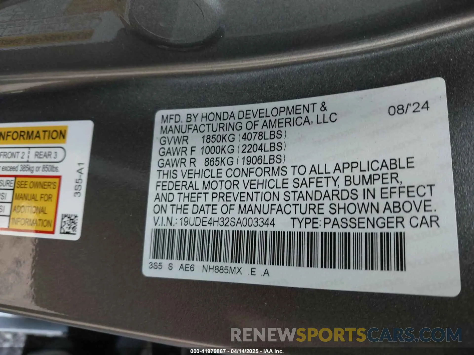 9 fotografías del automóvil dañado 19UDE4H32SA003344 ACURA INTEGRA 2025
