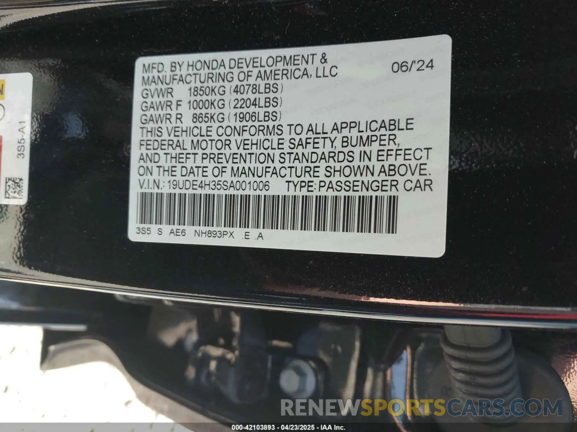 9 fotografías del automóvil dañado 19UDE4H35SA001006 ACURA INTEGRA 2025