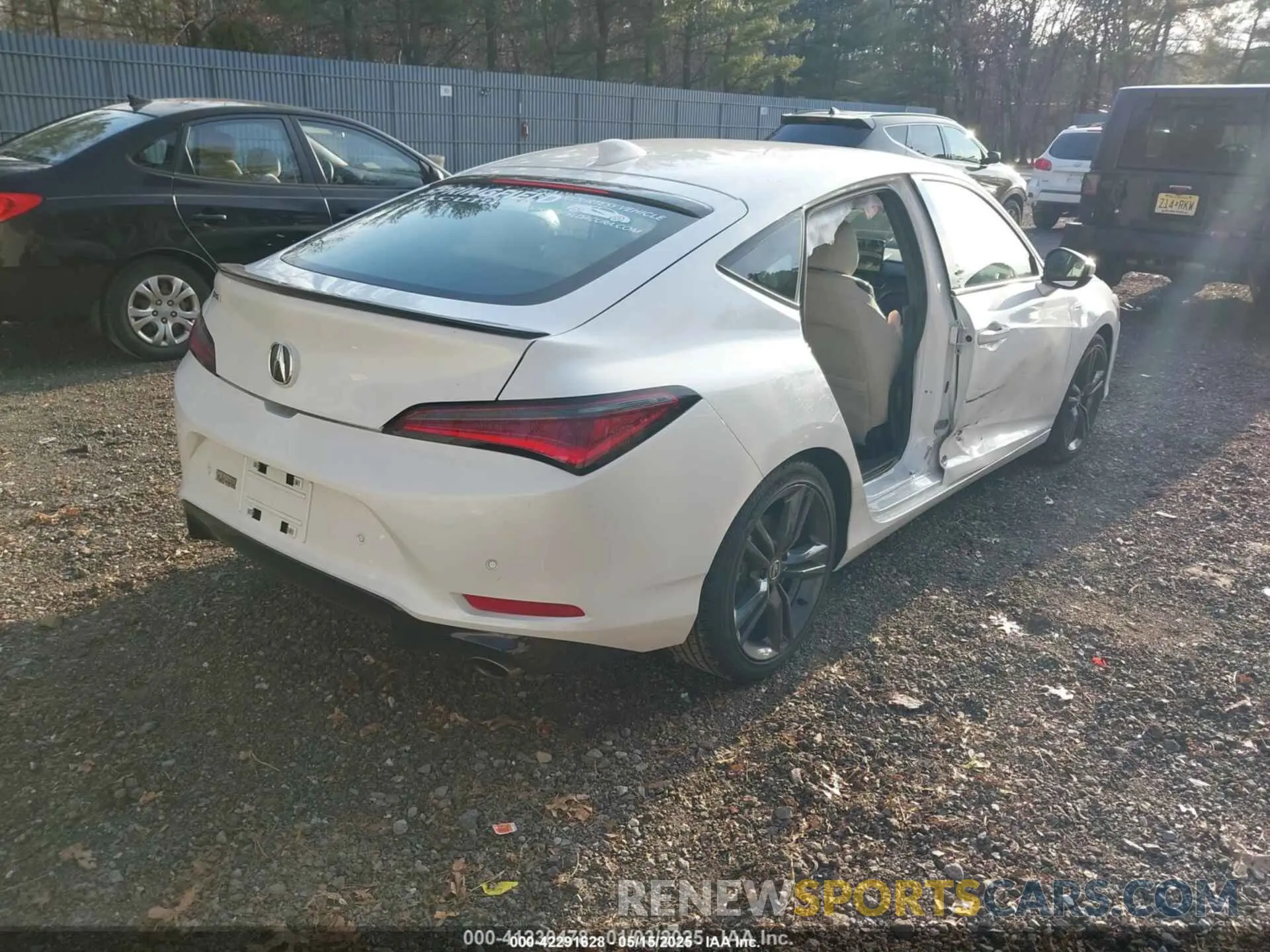 4 fotografías del automóvil dañado 19UDE4H64SA003680 ACURA INTEGRA 2025