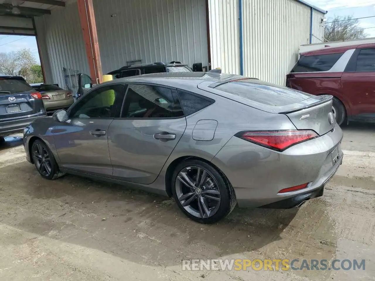 2 fotografías del automóvil dañado 19UDE4H39RA002377 ACURA INTEGRA A- 2024