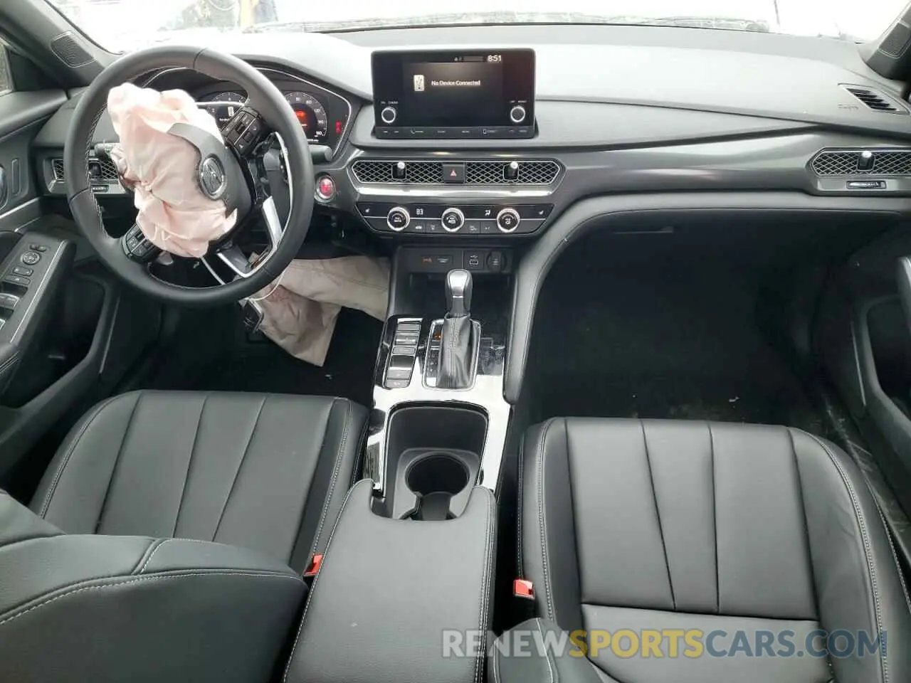 8 fotografías del automóvil dañado 19UDE4H3XRA013047 ACURA INTEGRA A- 2024