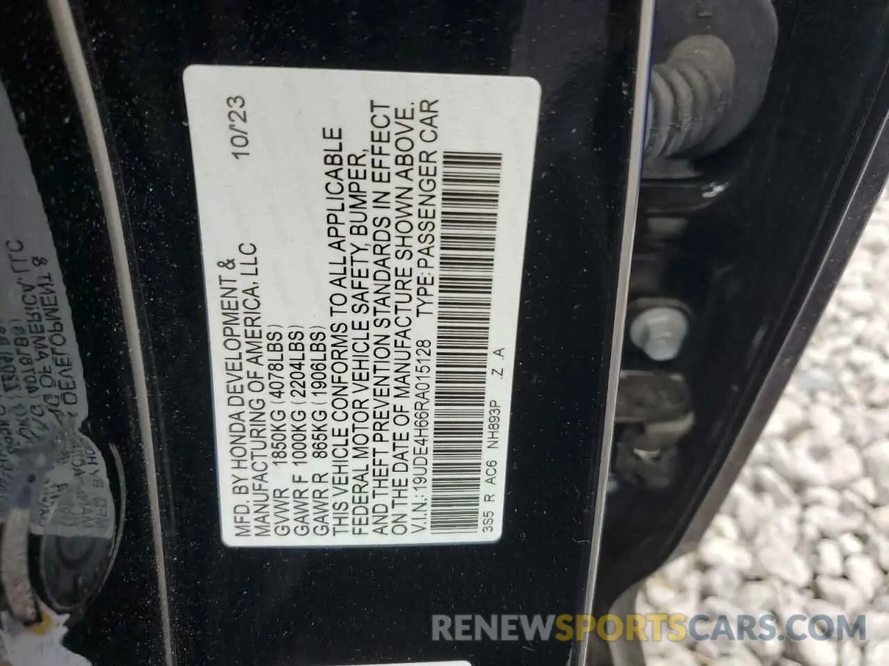 12 fotografías del automóvil dañado 19UDE4H66RA015128 ACURA INTEGRA A- 2024