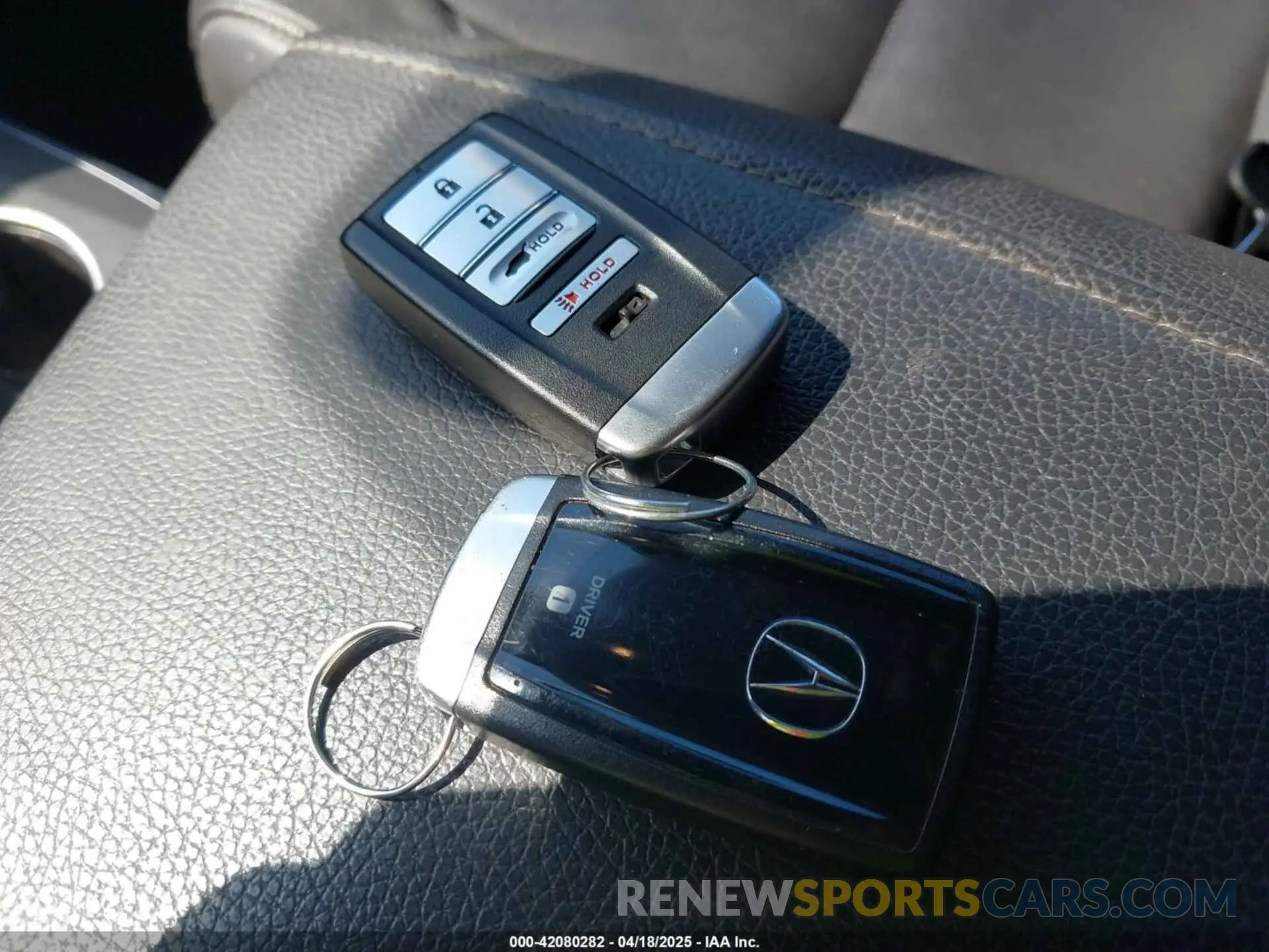 11 fotografías del automóvil dañado 5J8YD3H31KL012538 ACURA MDX 2019